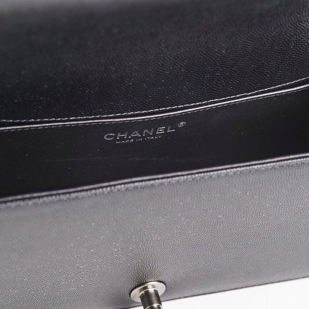 Chanel Caviar Old Medium Boy Black