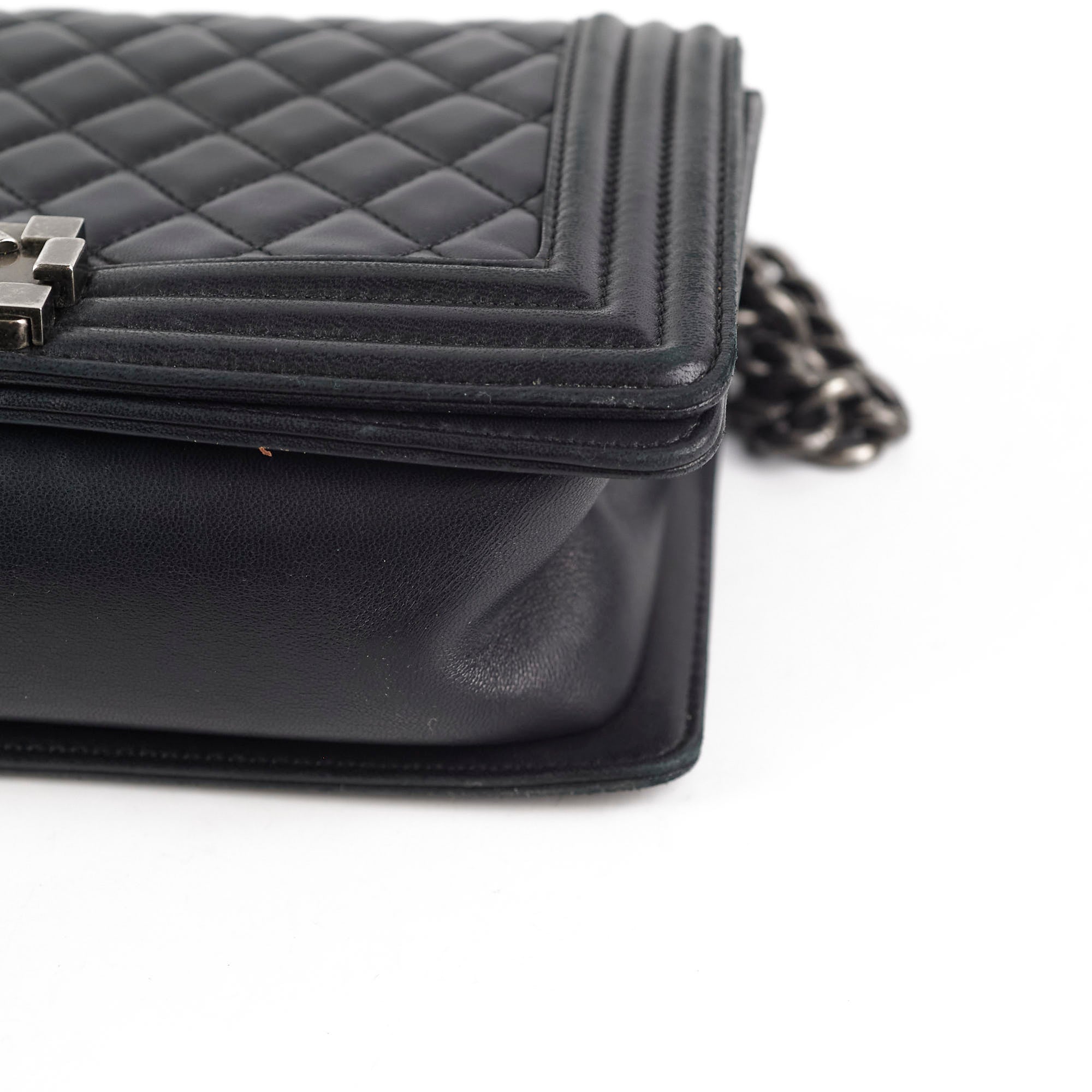 Chanel Old Medium Boy Lambskin Black