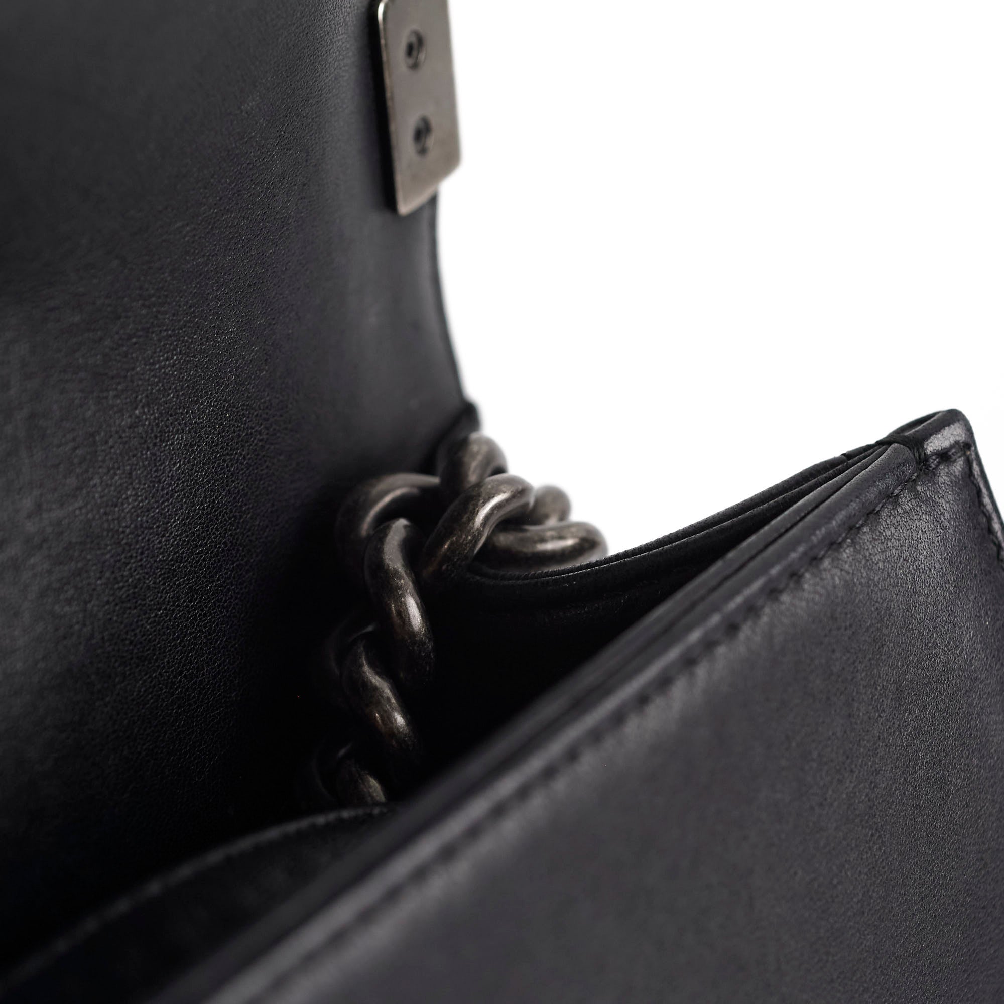 Chanel Old Medium Boy Lambskin Black