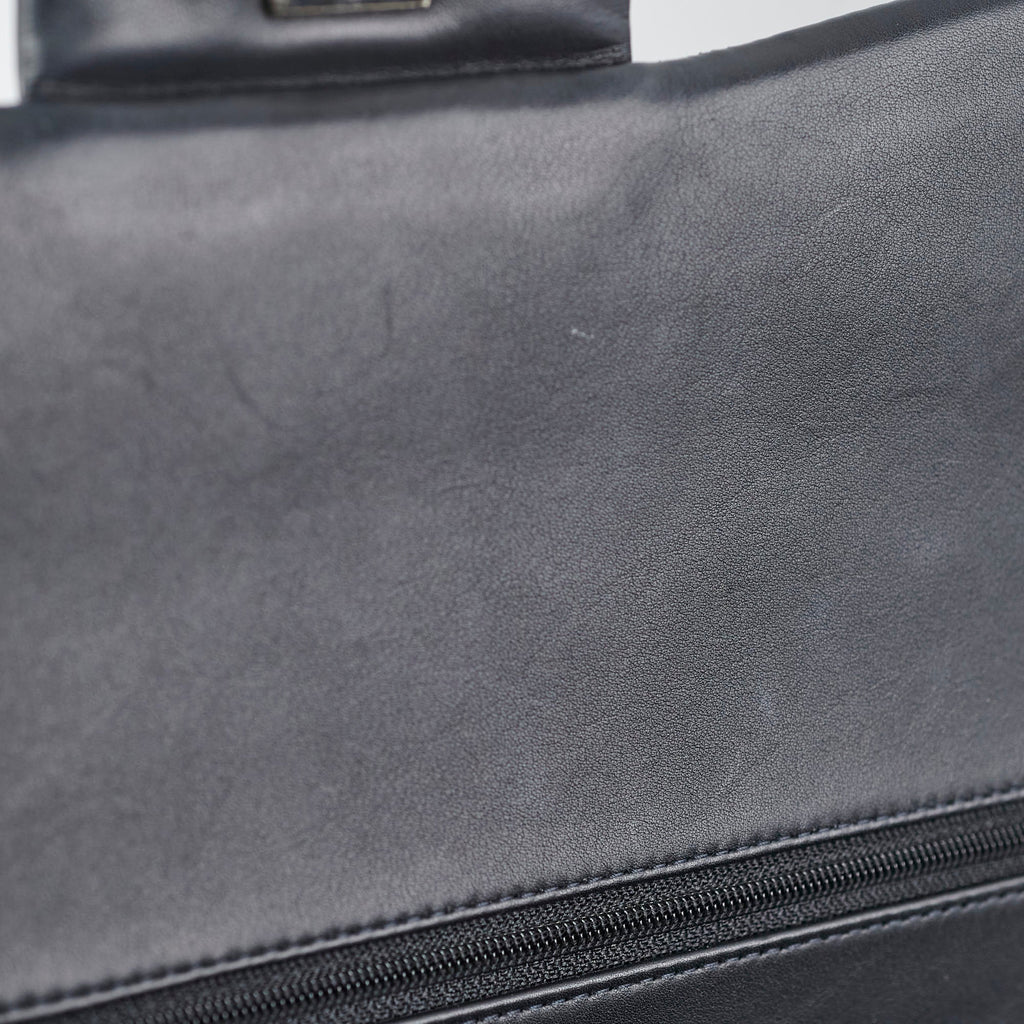 Chanel Maxi Patent Flap Black 20 Series
