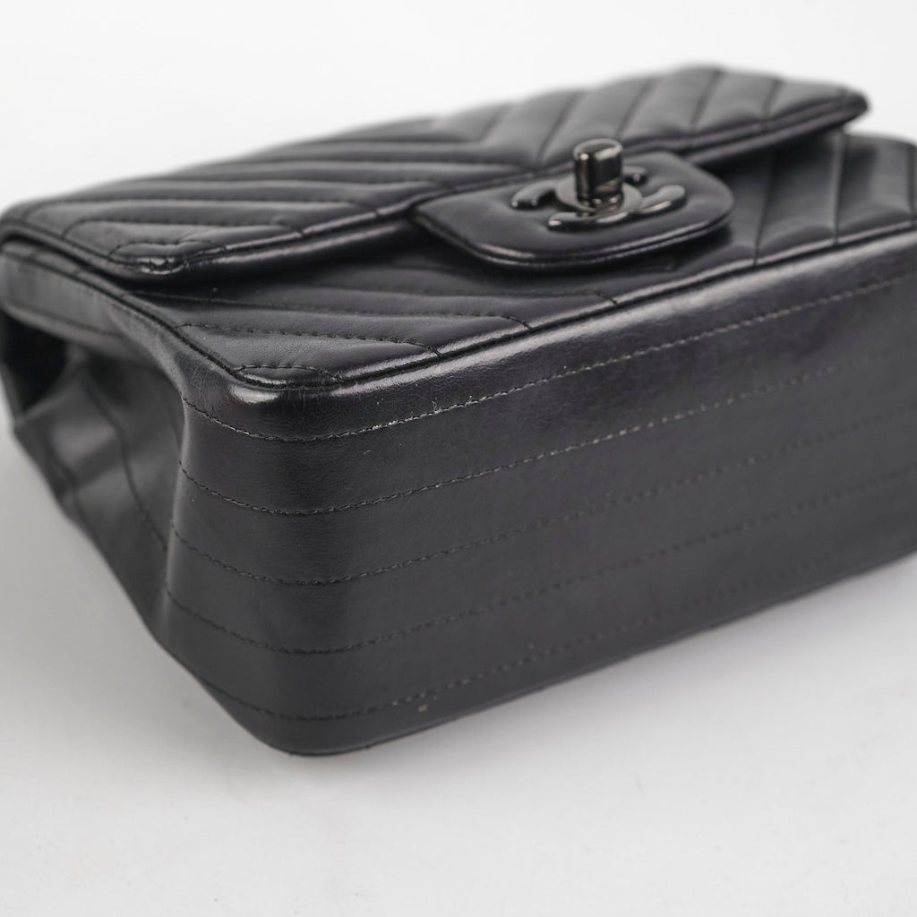 Chanel Mini Square Chevron So Black
