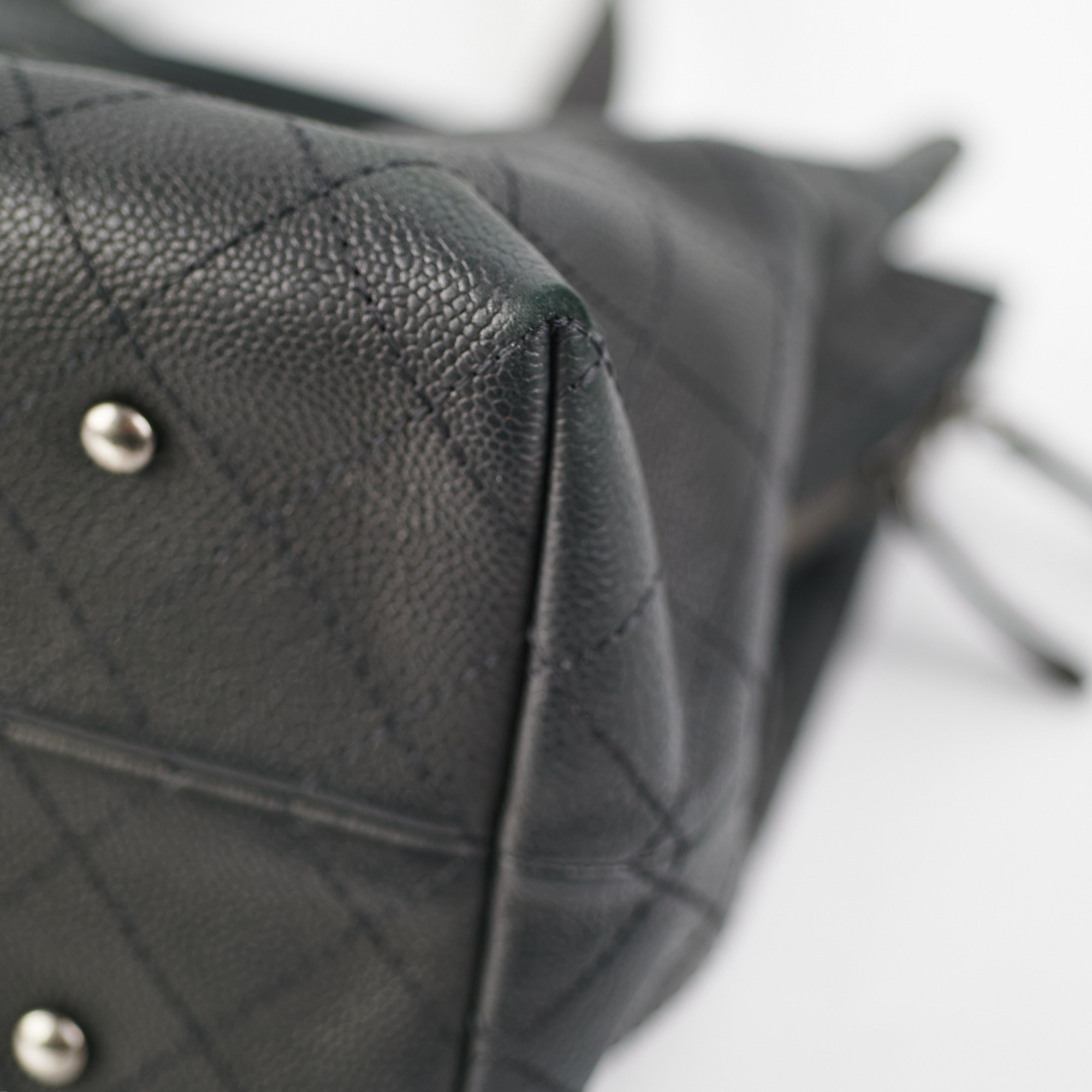 Chanel Urban Shopping Tote Caviar Black