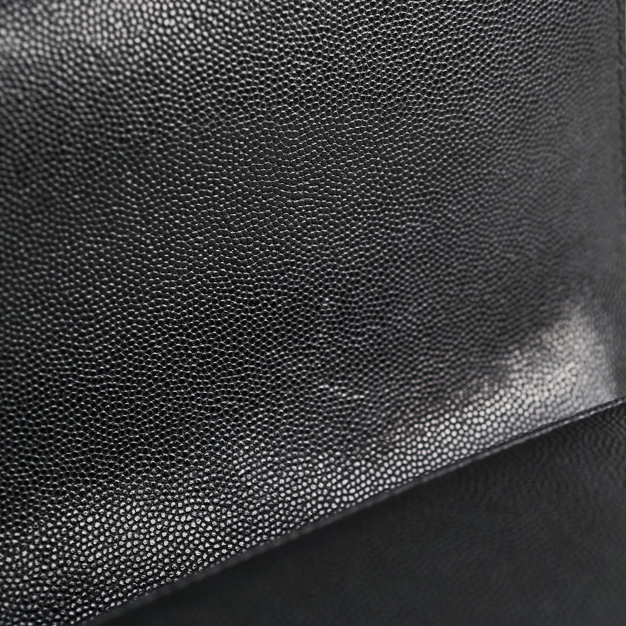 Chanel Caviar Old Medium Boy Black