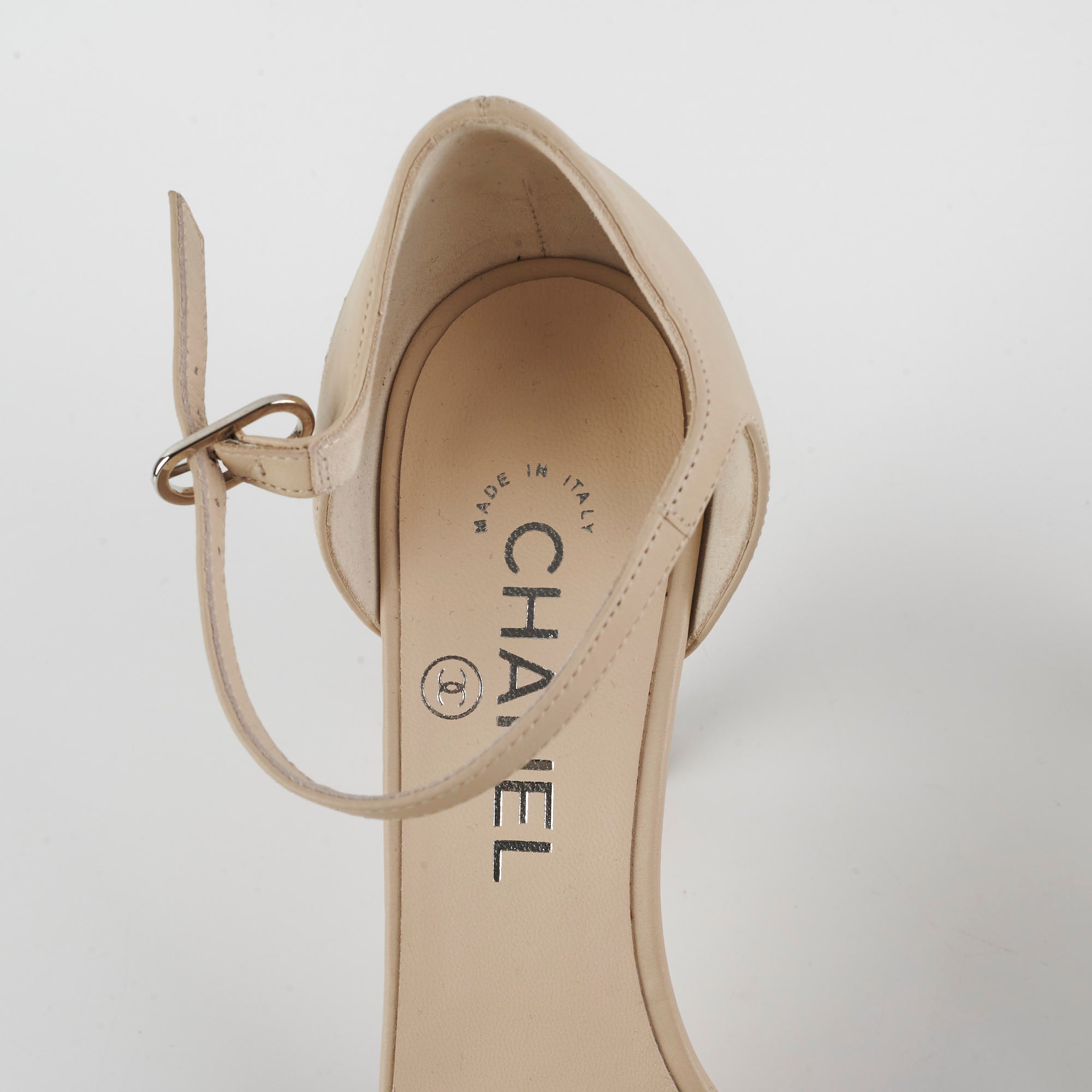Chanel Chain High Heels Beige Size 38