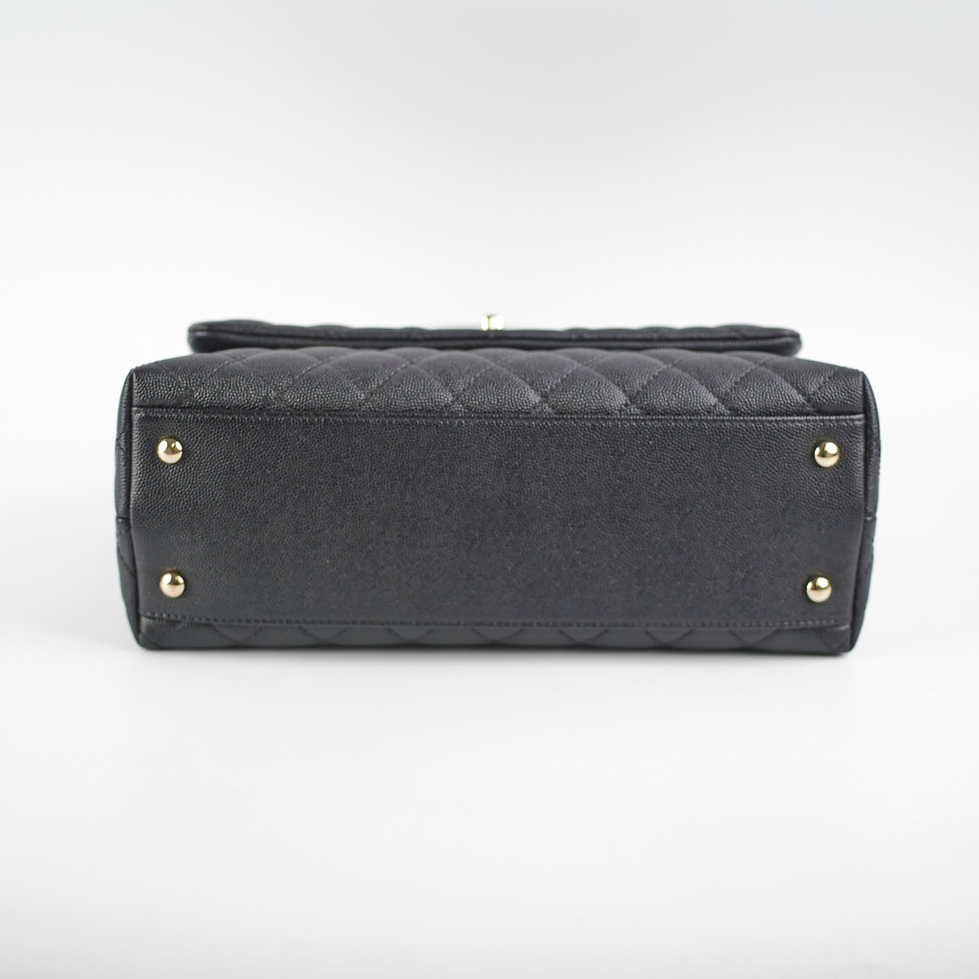 Chanel Medium Caviar Coco Handle Black