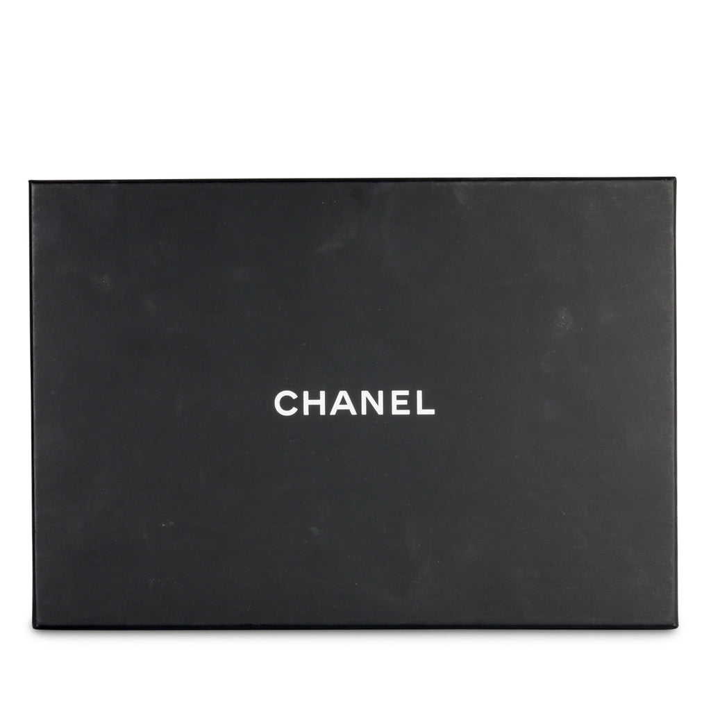 Chanel Wallet on Chain