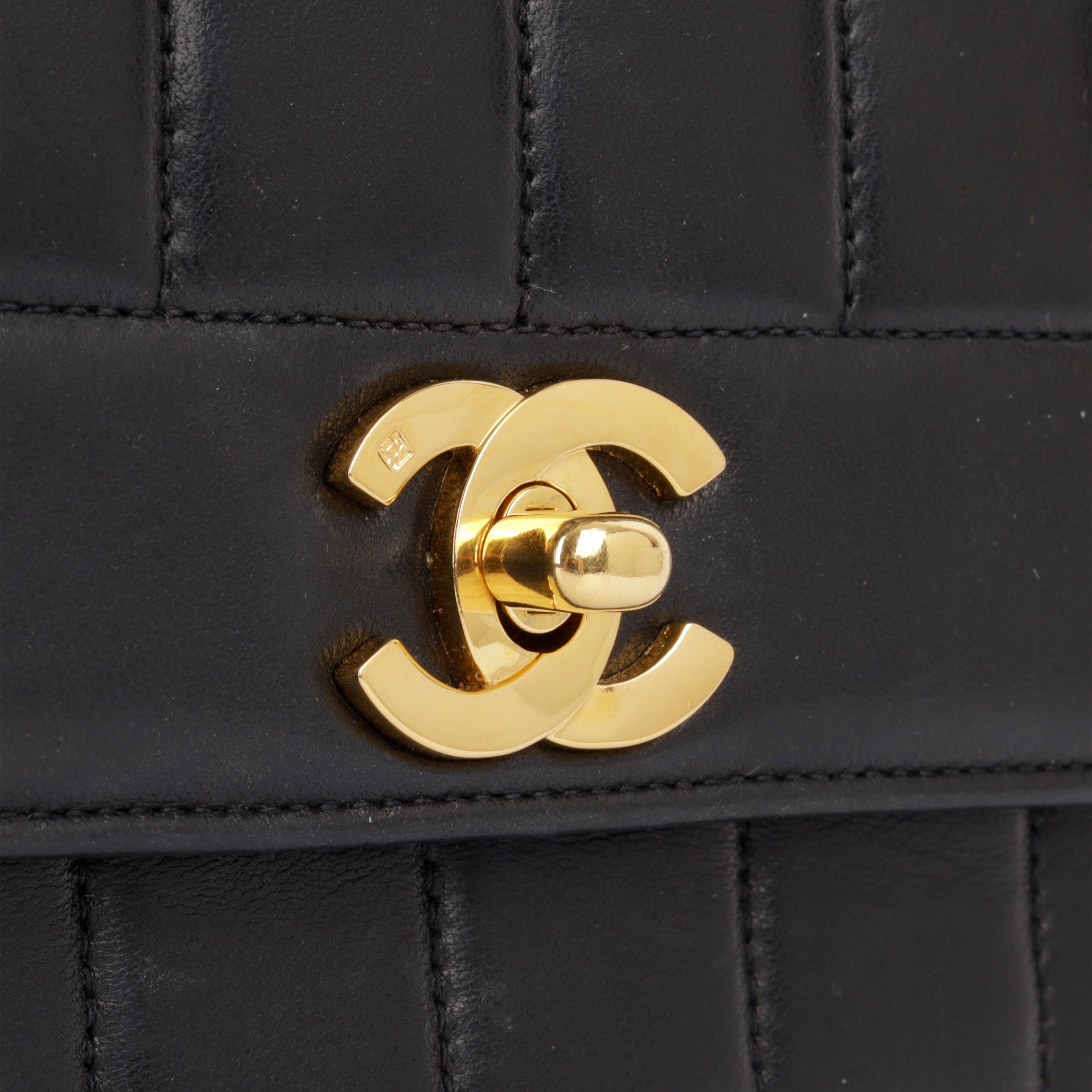Chanel Vertical Flap Bag - Vintage