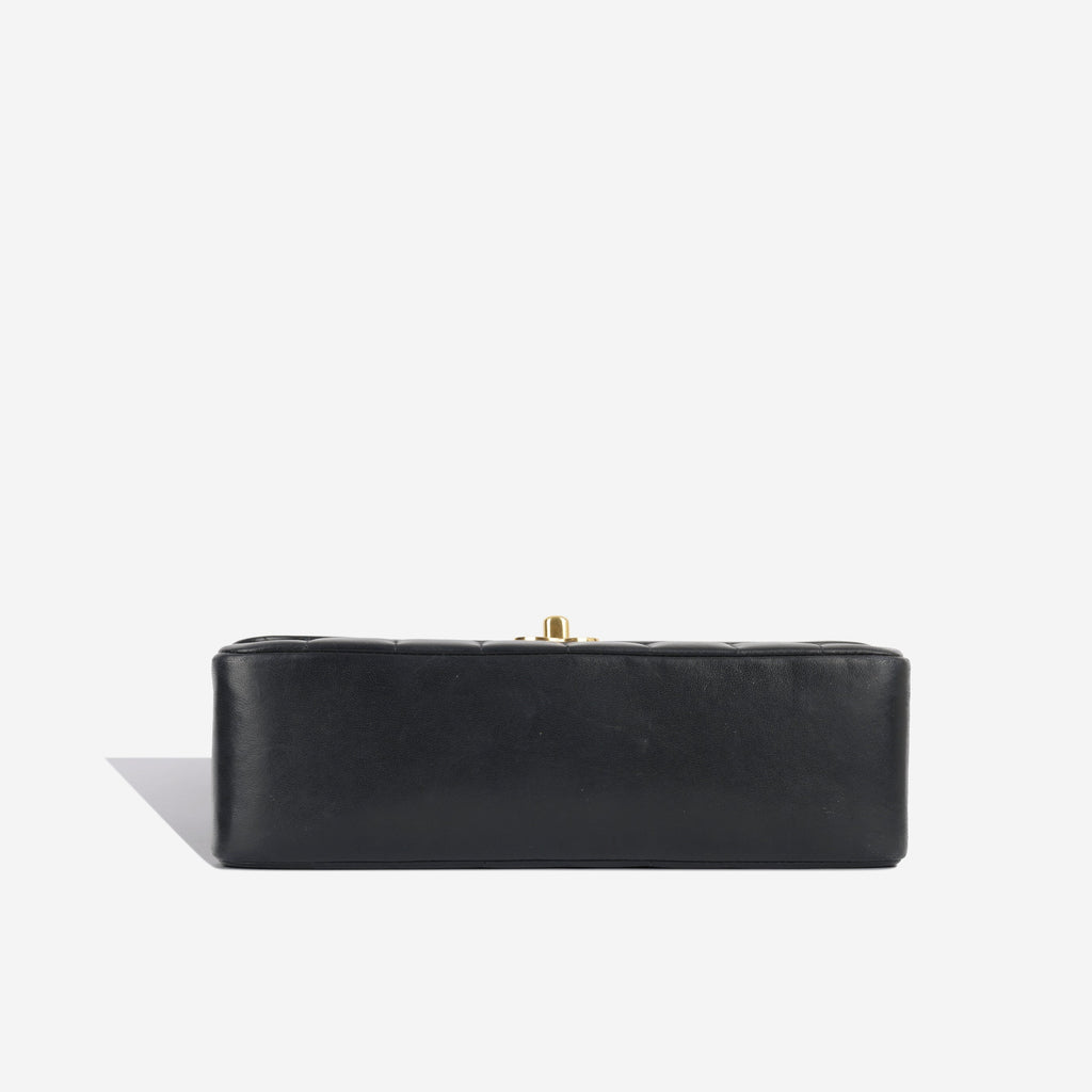 Chanel Vertical Flap Bag - Vintage