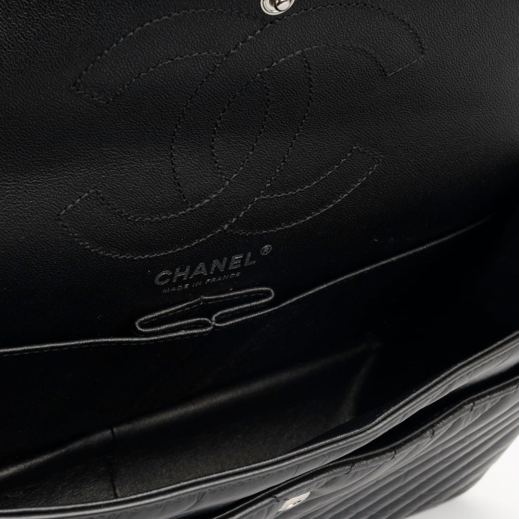 Chanel So Black Reissue 2.55 Handbag 226