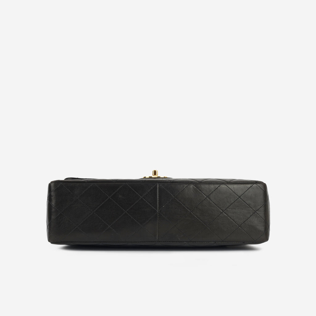 Chanel Vintage Classic Flap Bag - Jumbo