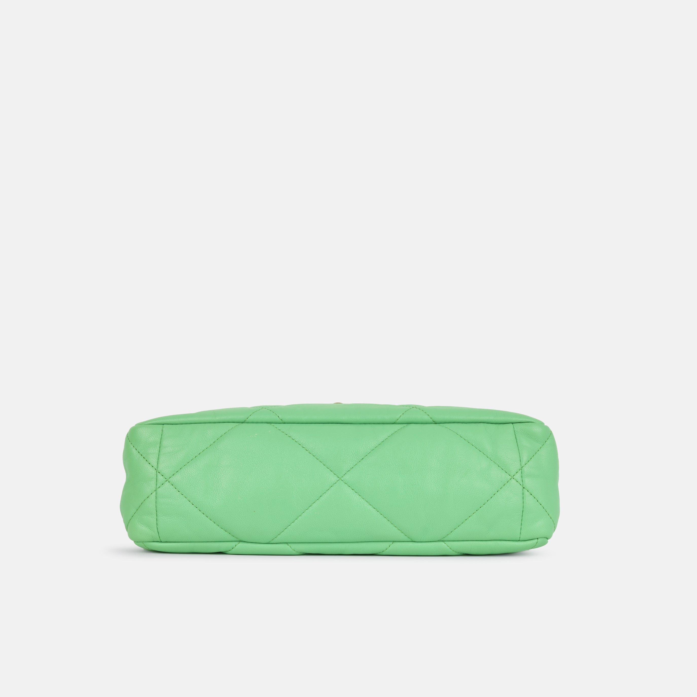Chanel Chanel 19 Flap Bag - Maxi