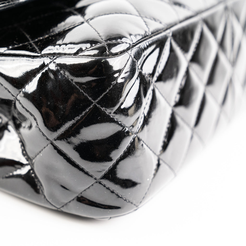 Chanel Jumbo Flap Patent Black