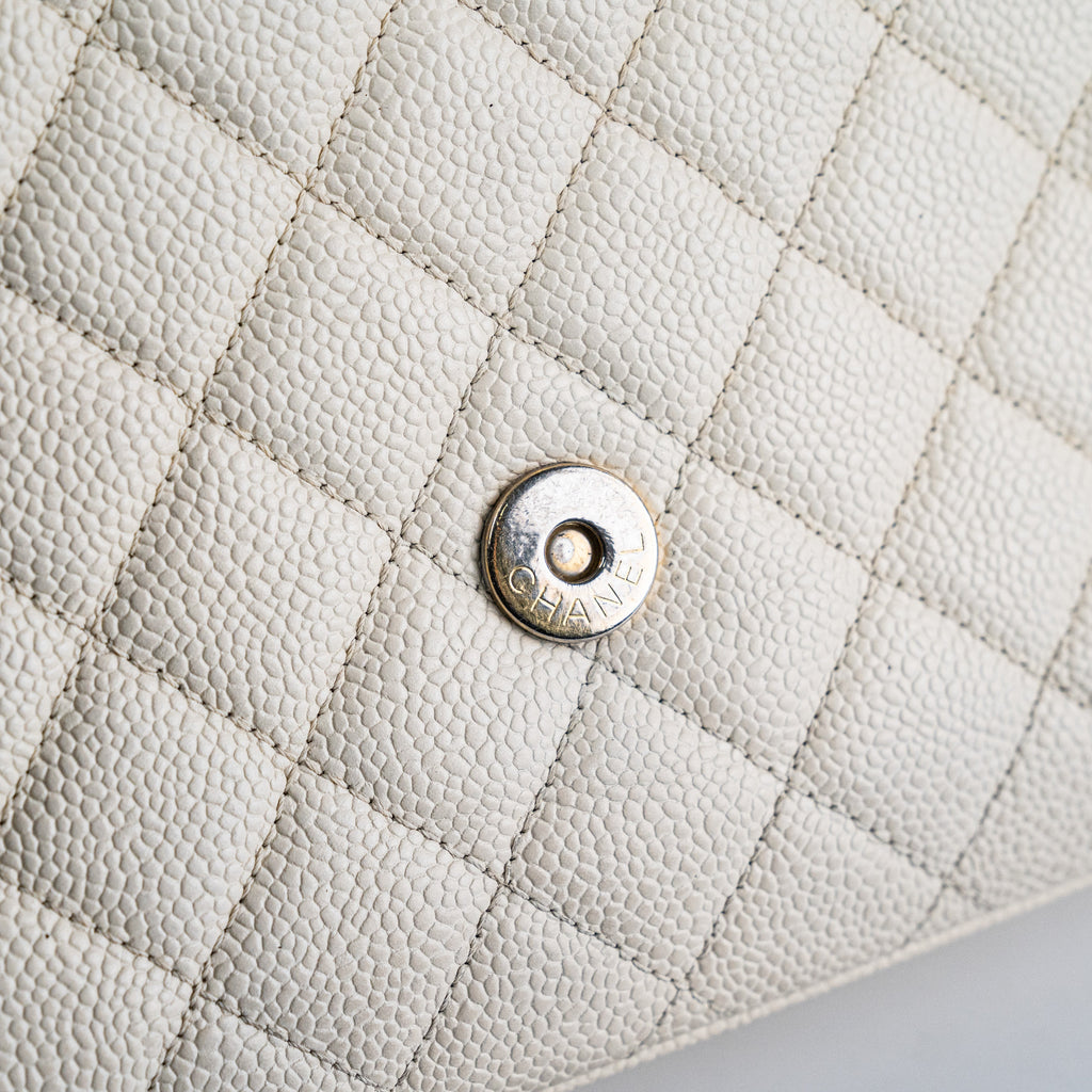 Chanel Filigree Caviar Flap Cream