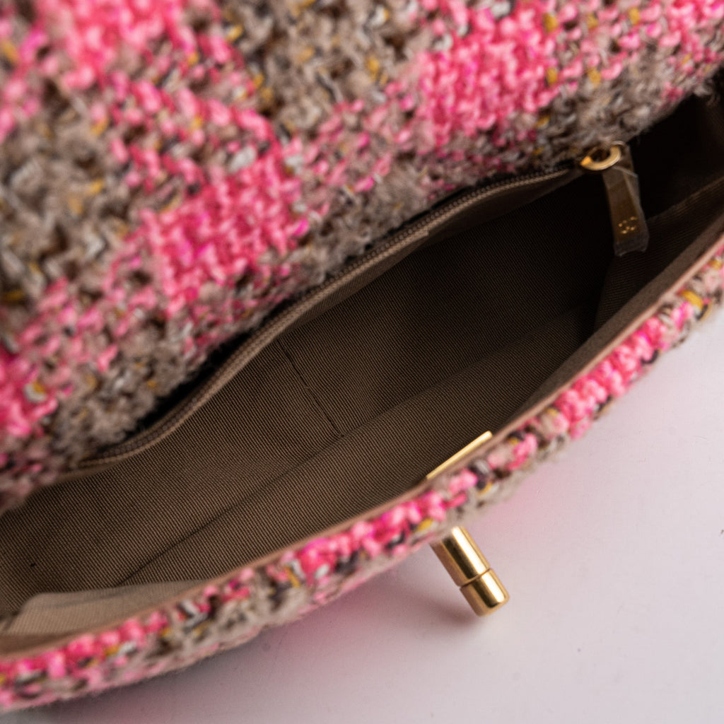 ITEM 14 - Chanel 19 Small seasonal Tweed Pink