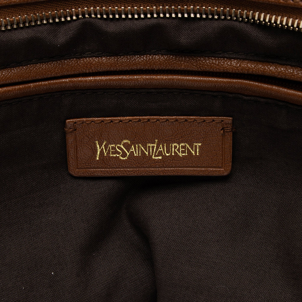 Saint Laurent Calfskin Cabas Chyc Medium Tote (SHF-Ivua2g)