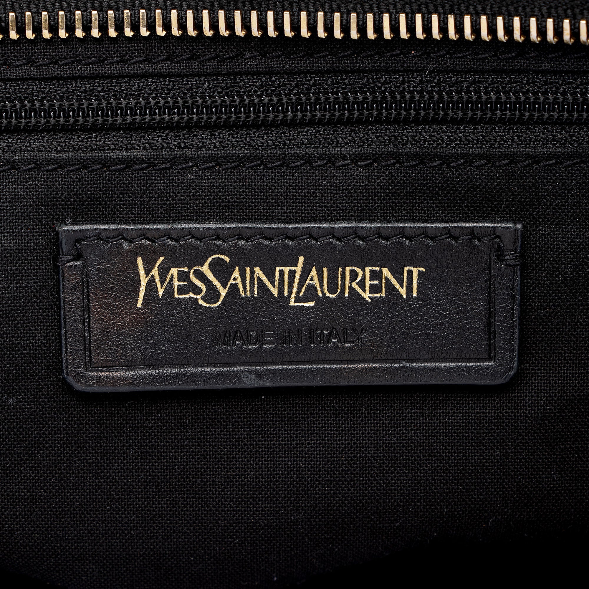 Saint Laurent Calfskin Cabas Chyc Small Tote (SHF-ntqfXK)