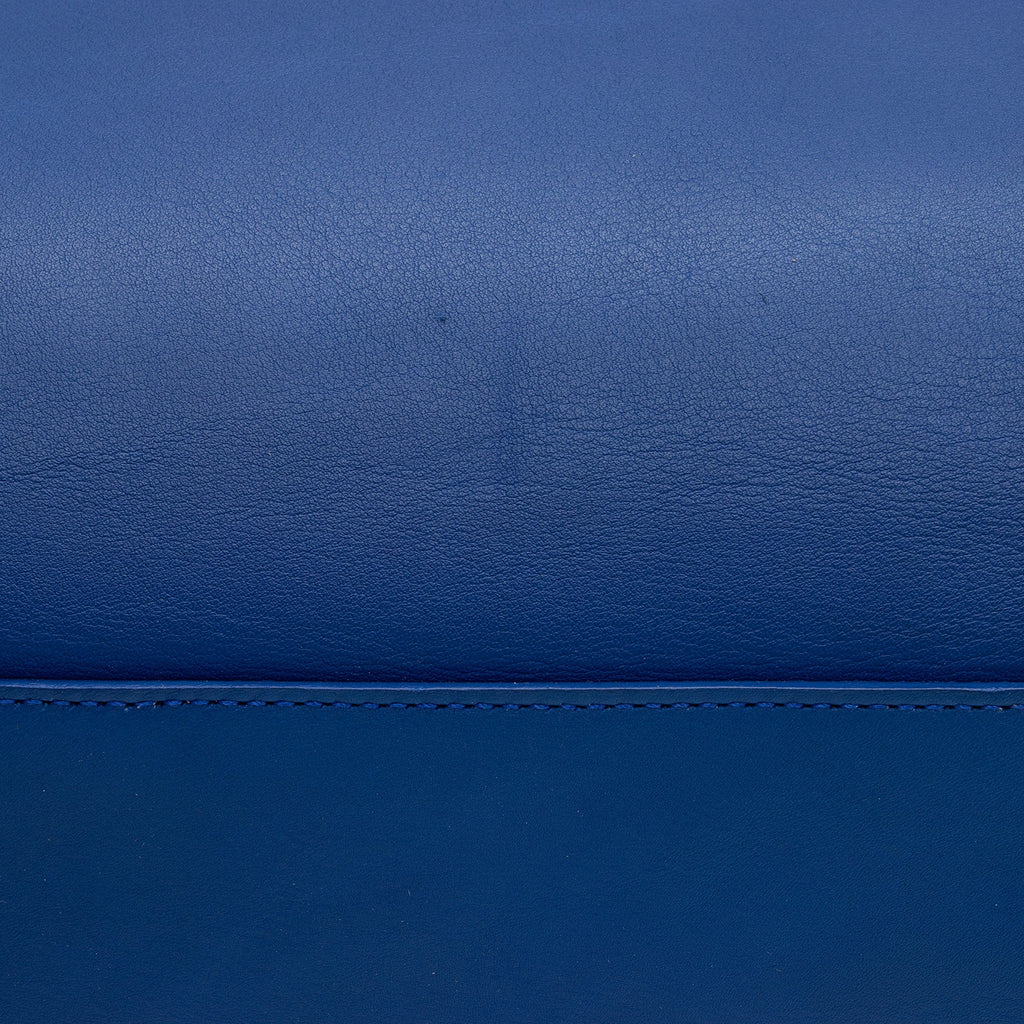 Saint Laurent Calfskin Monogram Medium Cabas Tote (SHF-gfxpGY)