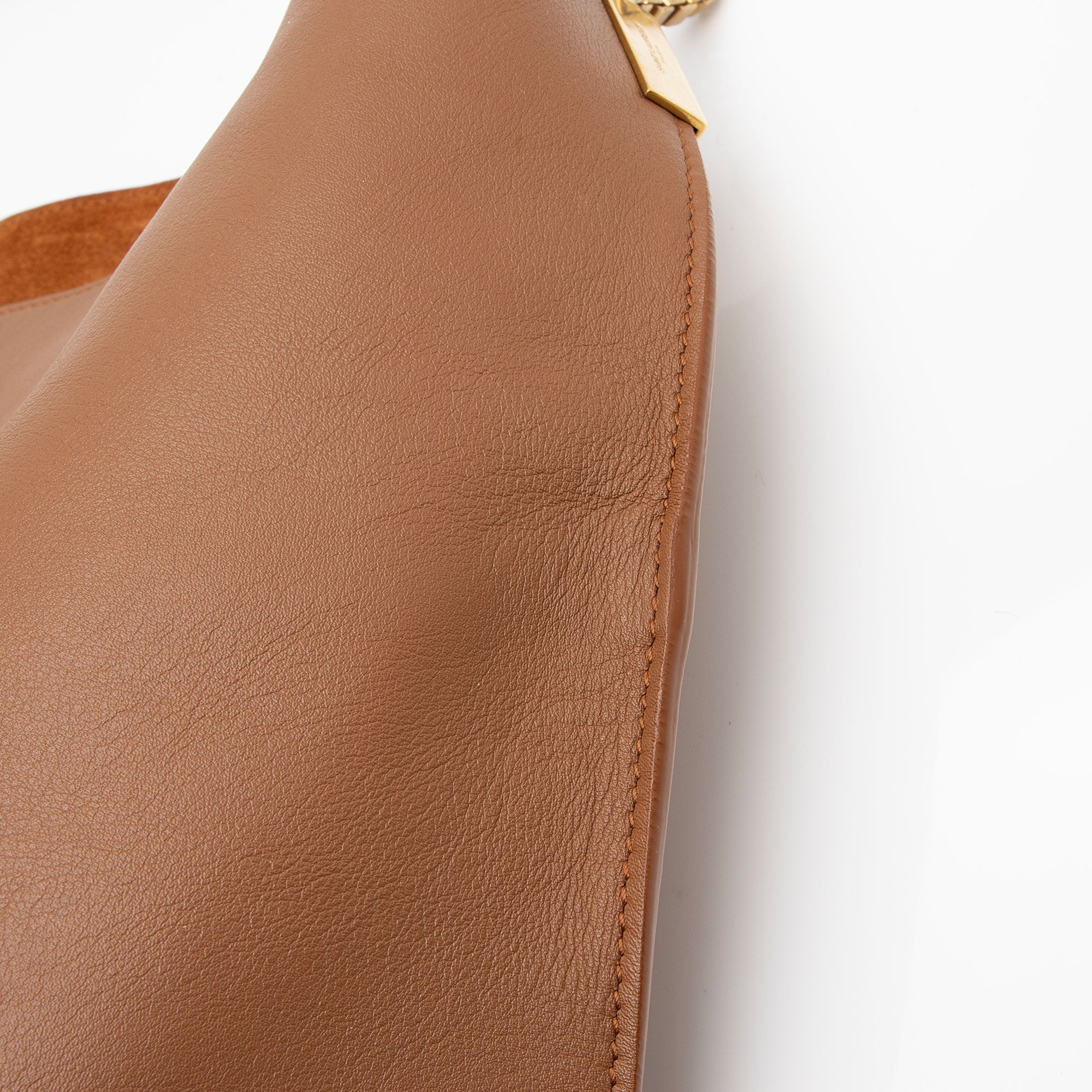 Saint Laurent Calfskin Suzanne Medium Hobo (SHF-m9DTH9)