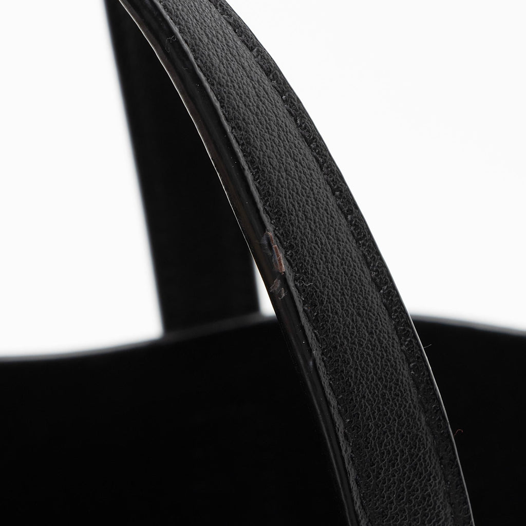 Saint Laurent Calfskin Toy Shopping Tote (SHF-22645)