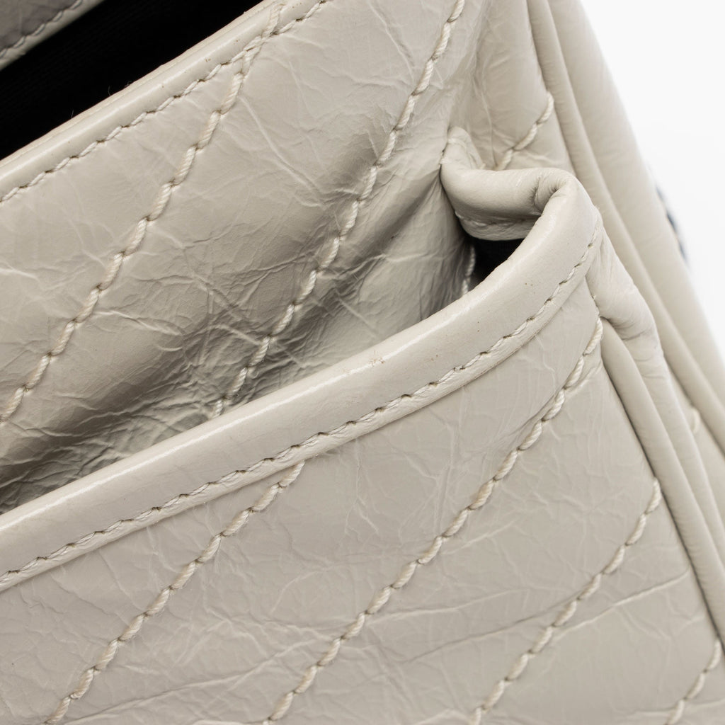 Saint Laurent Crinkled Calfskin Monogram Niki Baby Shoulder Bag (SHF-6jT1UC)