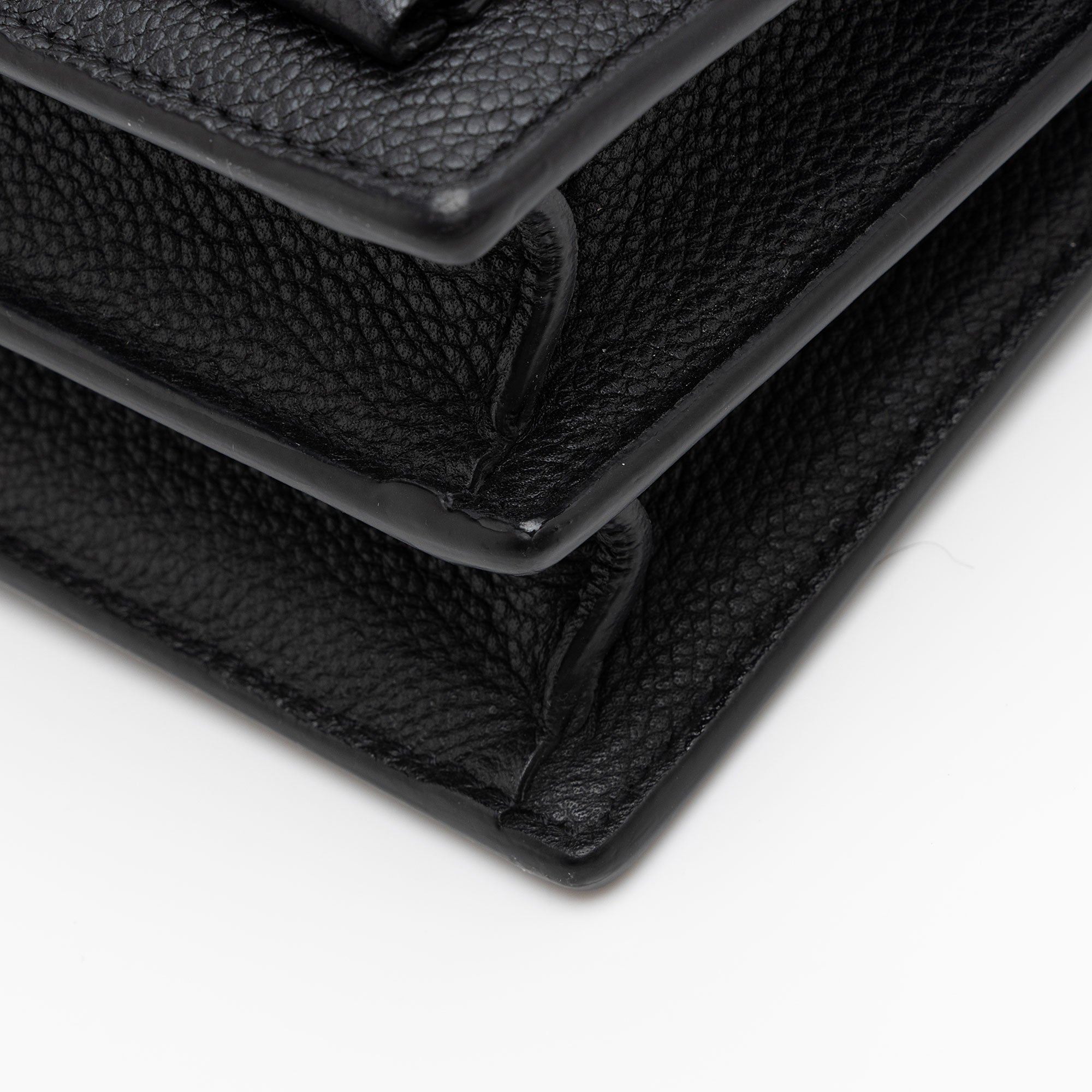 Saint Laurent Grained Calfskin Monogram Sunset Medium Shoulder Bag (SHF-NWQ0FK)