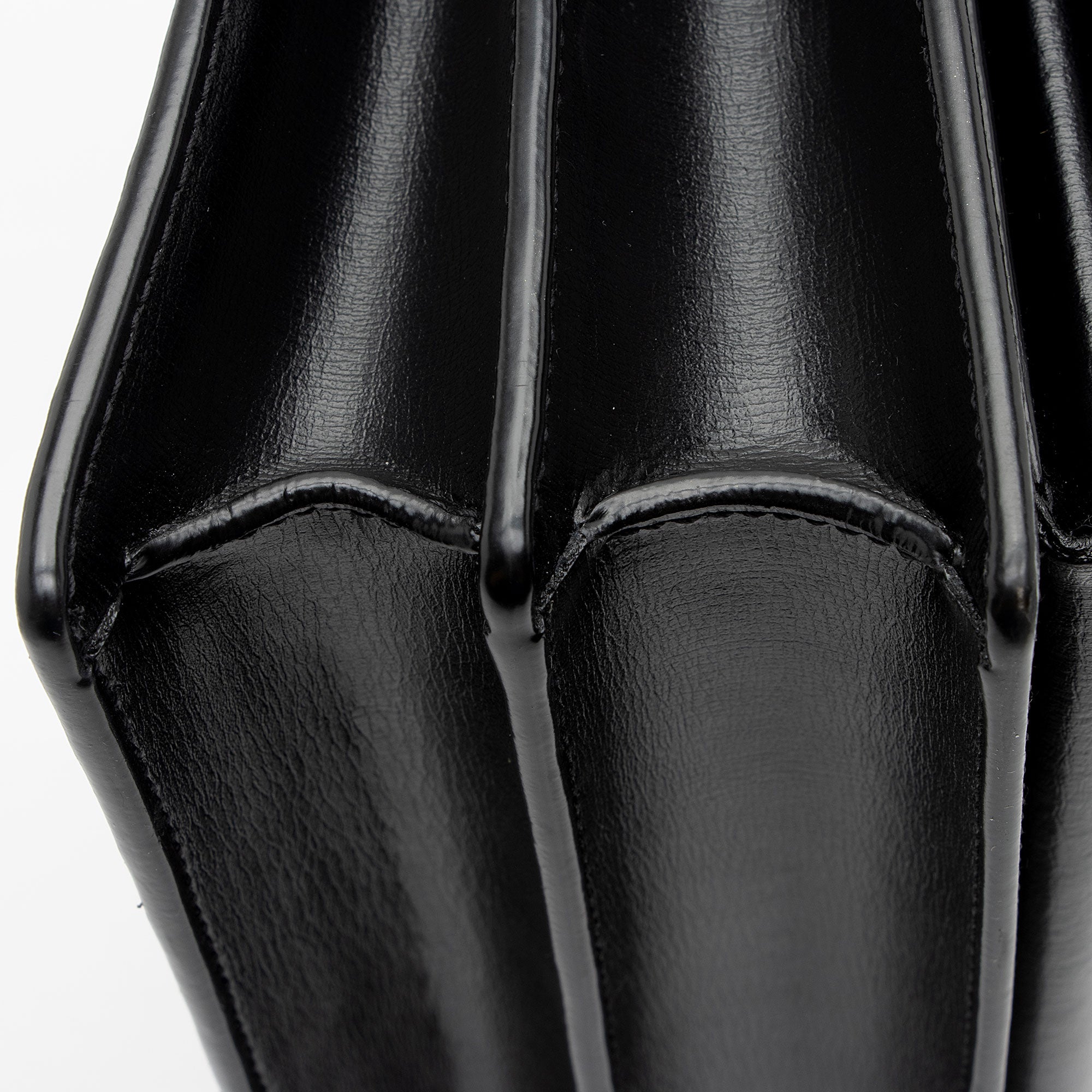 Saint Laurent Grained Calfskin Monogram Sunset Medium Shoulder Bag (SHF-OLGtVP)