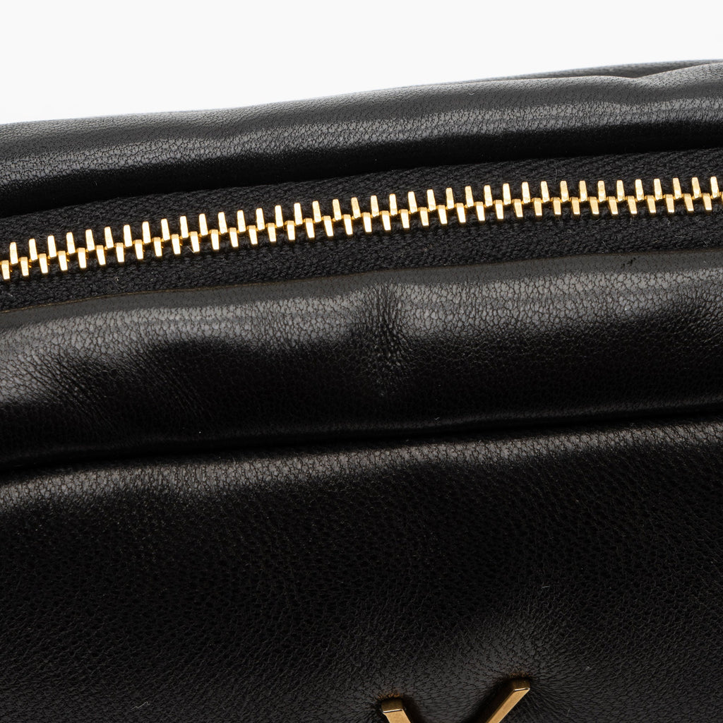Saint Laurent Lambskin Calypso Mini Cosmetic Pouch (SHF-Ursi0c)