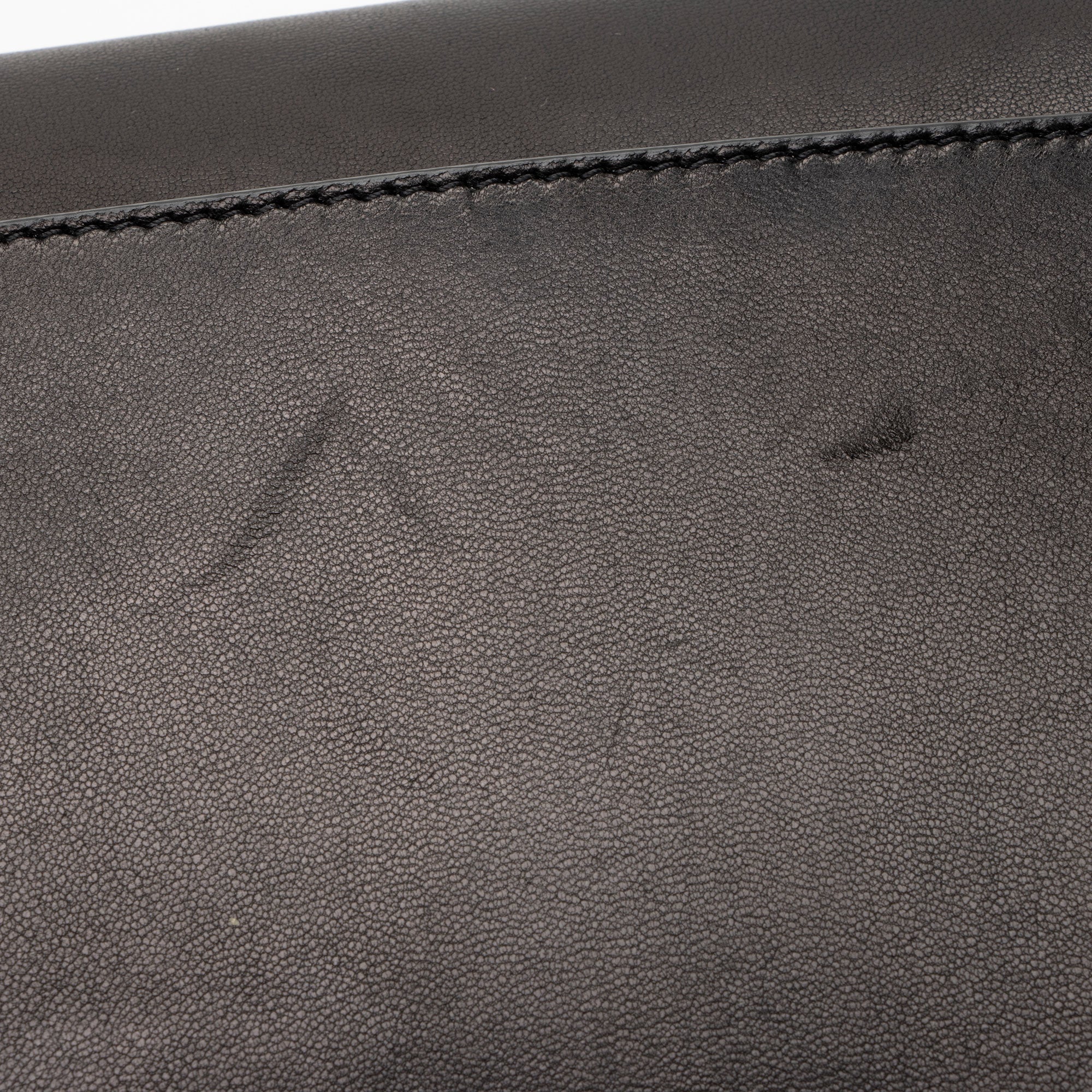 Saint Laurent Lambskin Monogram Gaby Chain Envelope Bag (SHF-KQUxzQ)