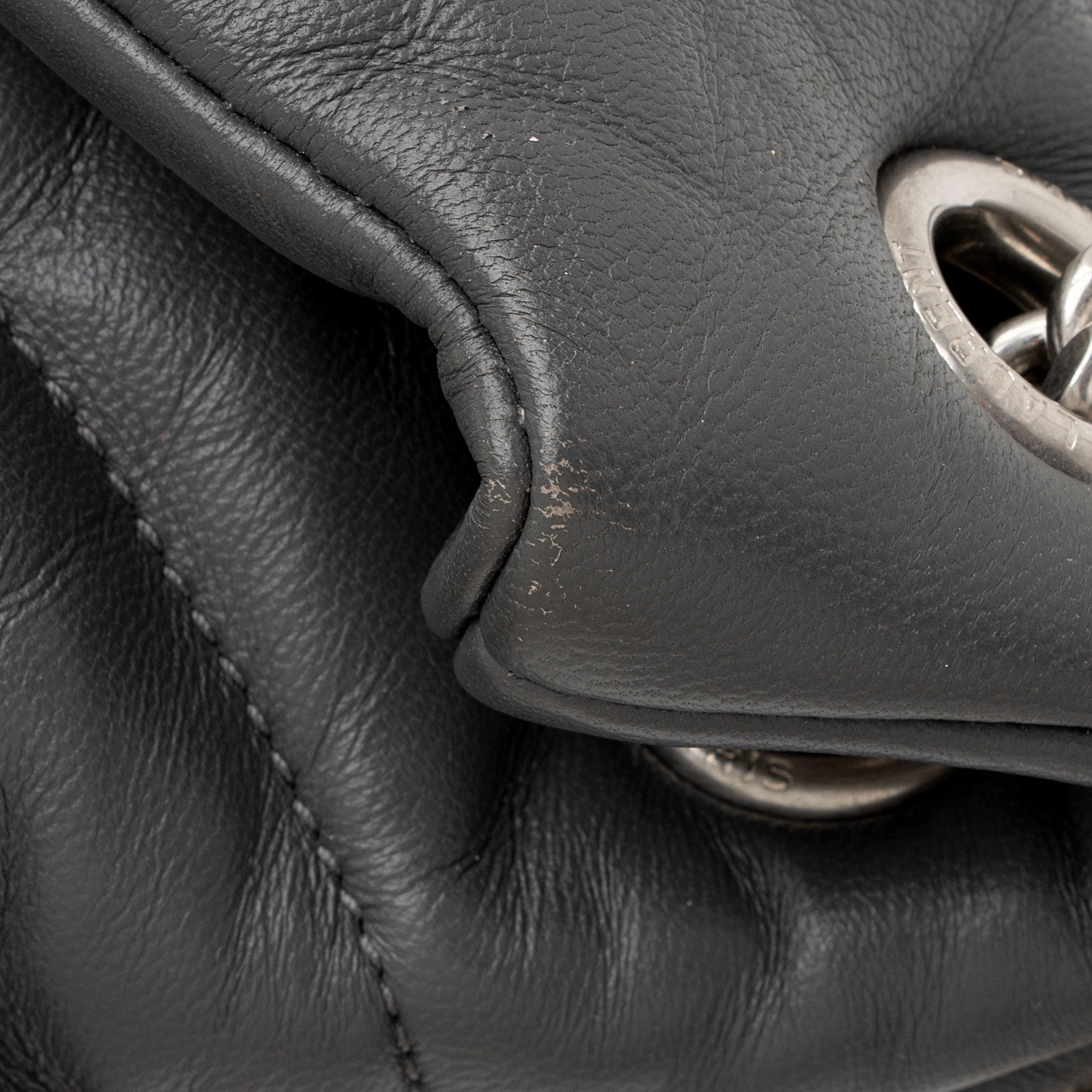 Saint Laurent Lambskin Monogram Puffer LouLou Medium Shoulder Bag (SHF-RIYiYF)