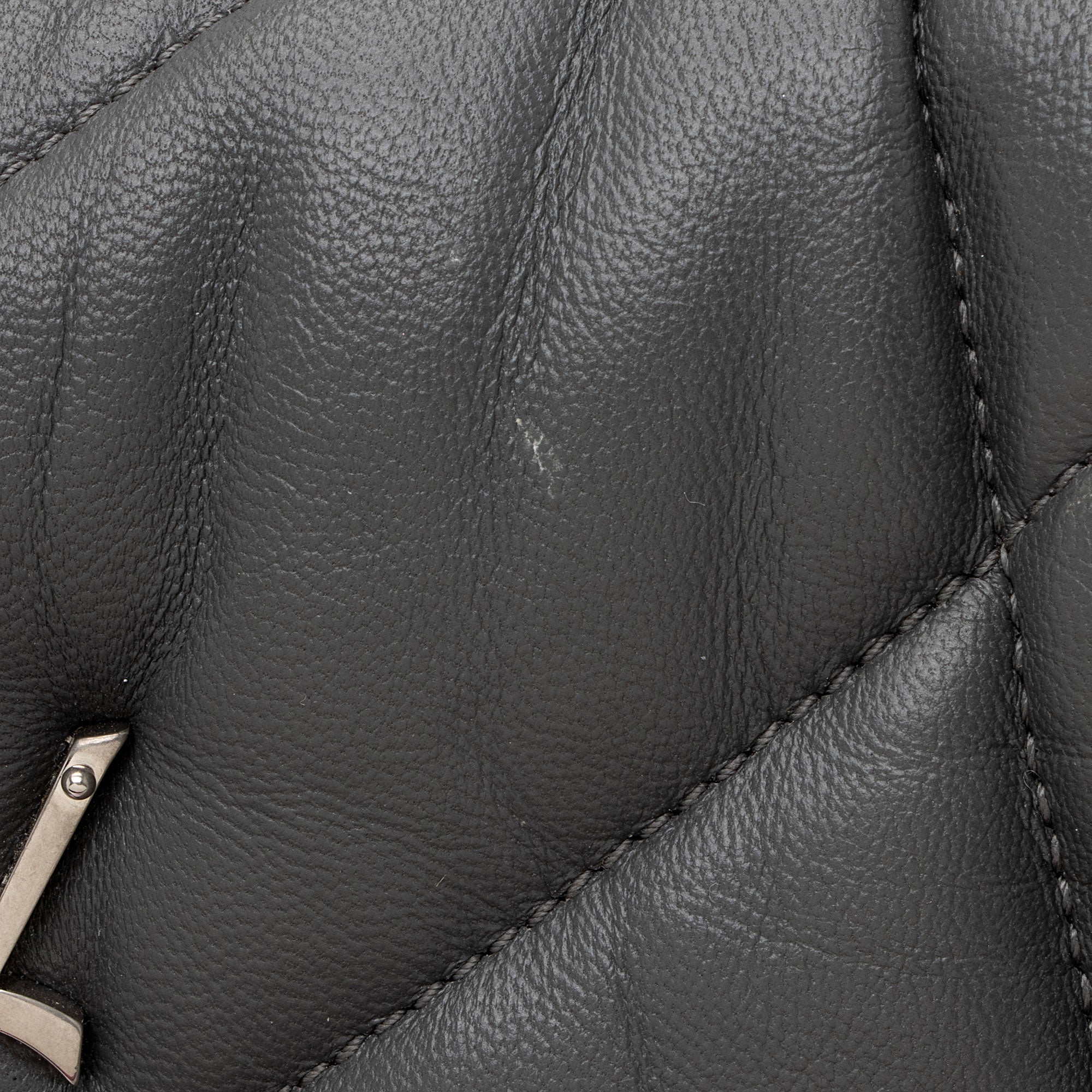Saint Laurent Lambskin Monogram Puffer LouLou Medium Shoulder Bag (SHF-RIYiYF)