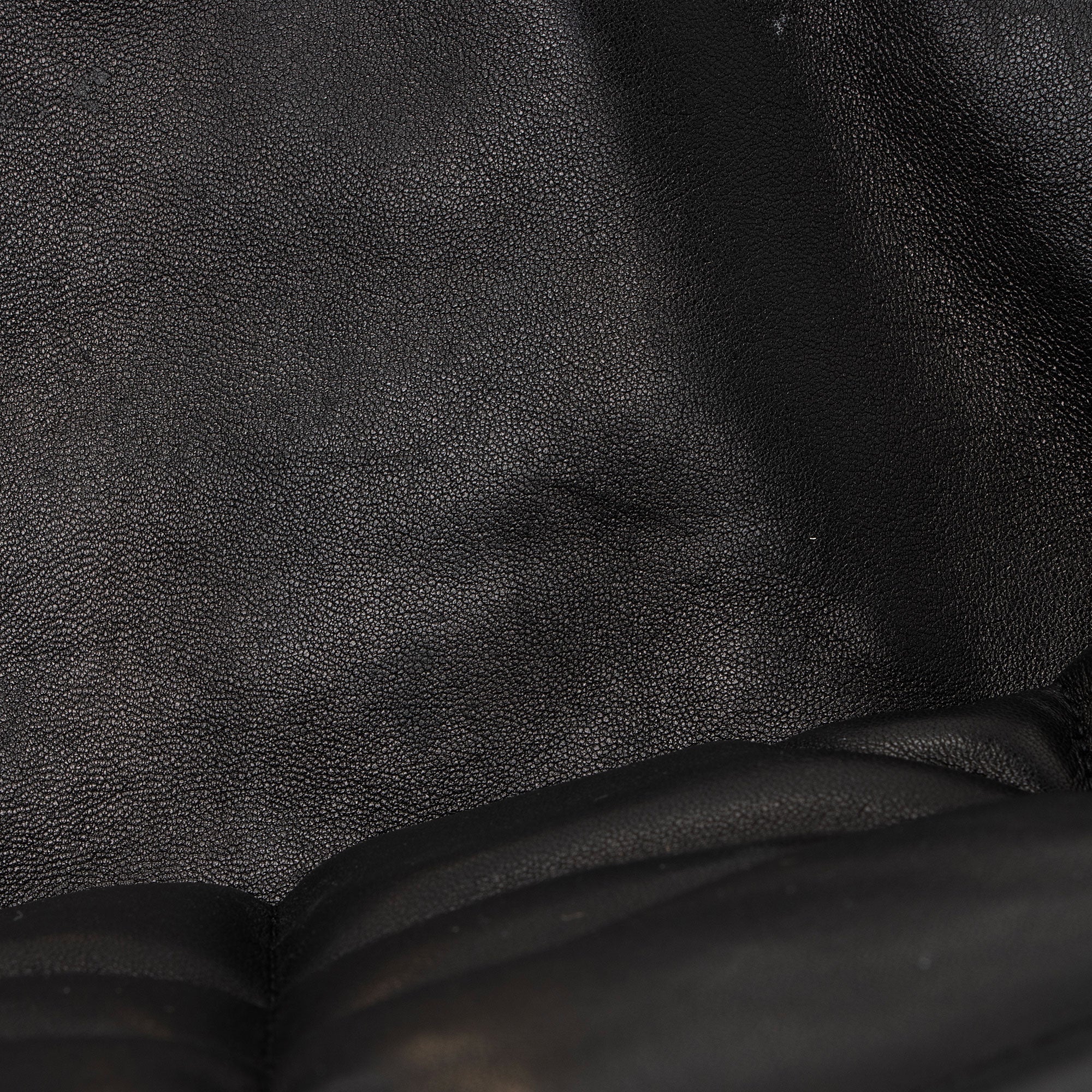 Saint Laurent Lambskin Monogram Puffer LouLou Medium Shoulder Bag (SHF-A0xwhw)