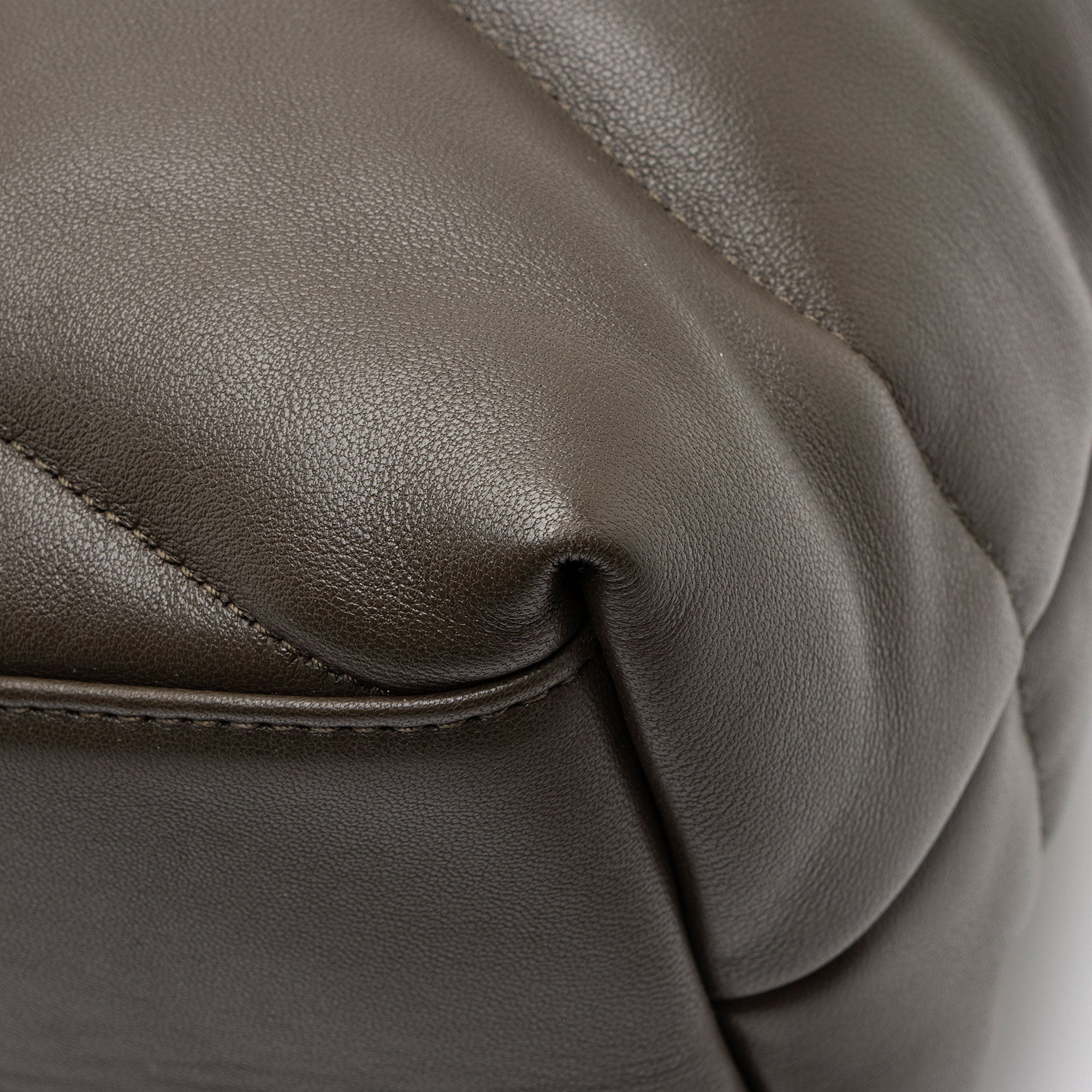 Saint Laurent Lambskin Monogram Puffer LouLou Medium Shoulder Bag (SHF-sxPbmV)