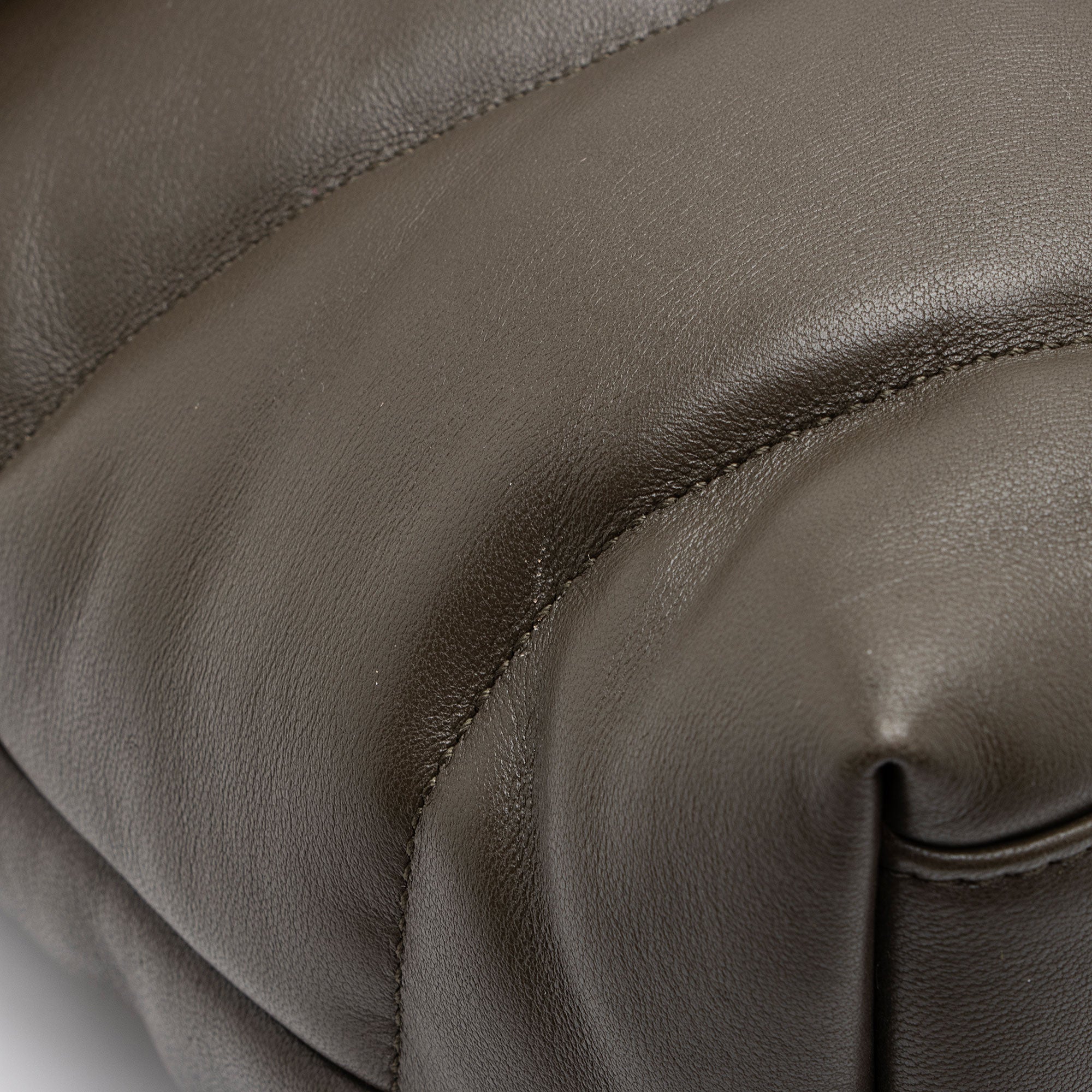 Saint Laurent Lambskin Monogram Puffer LouLou Medium Shoulder Bag (SHF-sxPbmV)
