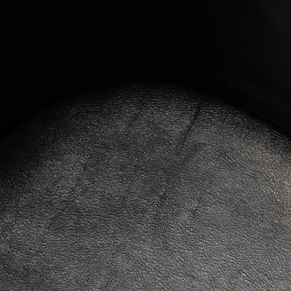 Saint Laurent Lambskin Seau Fermoir Bucket Bag (SHF-tr8sJF)