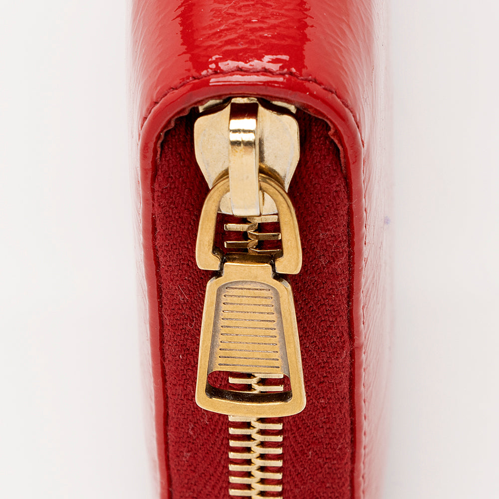 Saint Laurent Patent Leather Belle du Jour Zip Wallet (SHF-20318)
