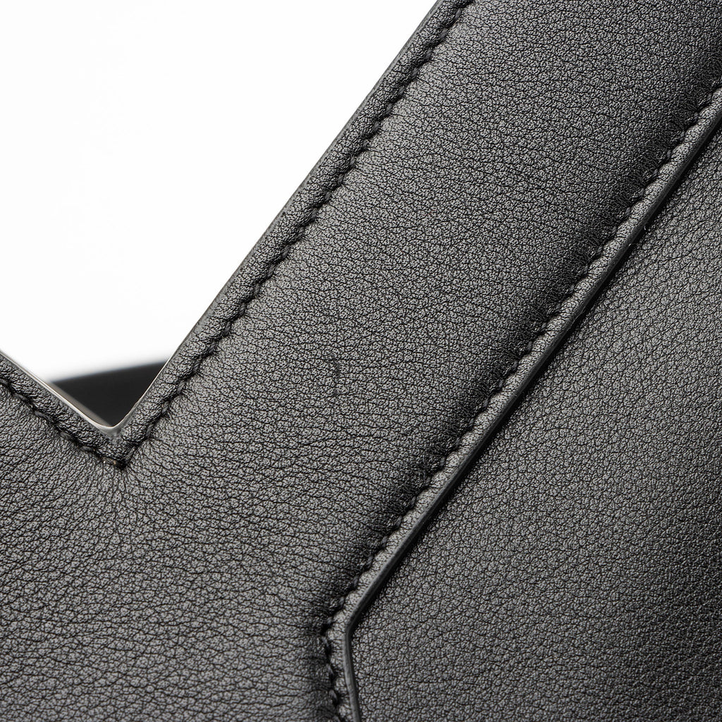 Saint Laurent Leather Y Bucket Bag