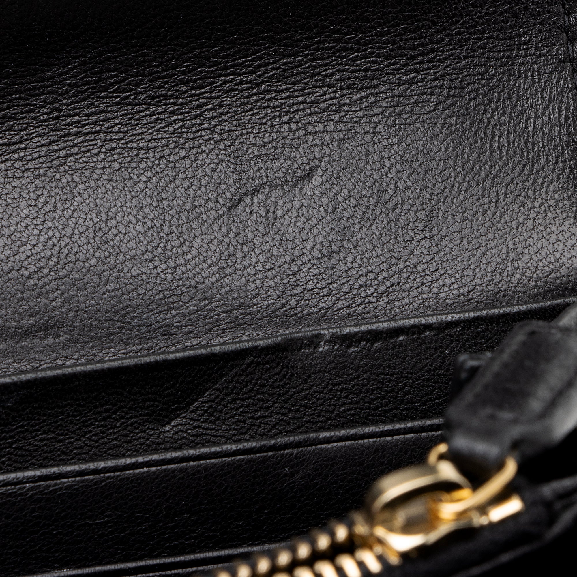 Saint Laurent Matalasse Calfskin Vicky Continental Wallet (SHF-22903)