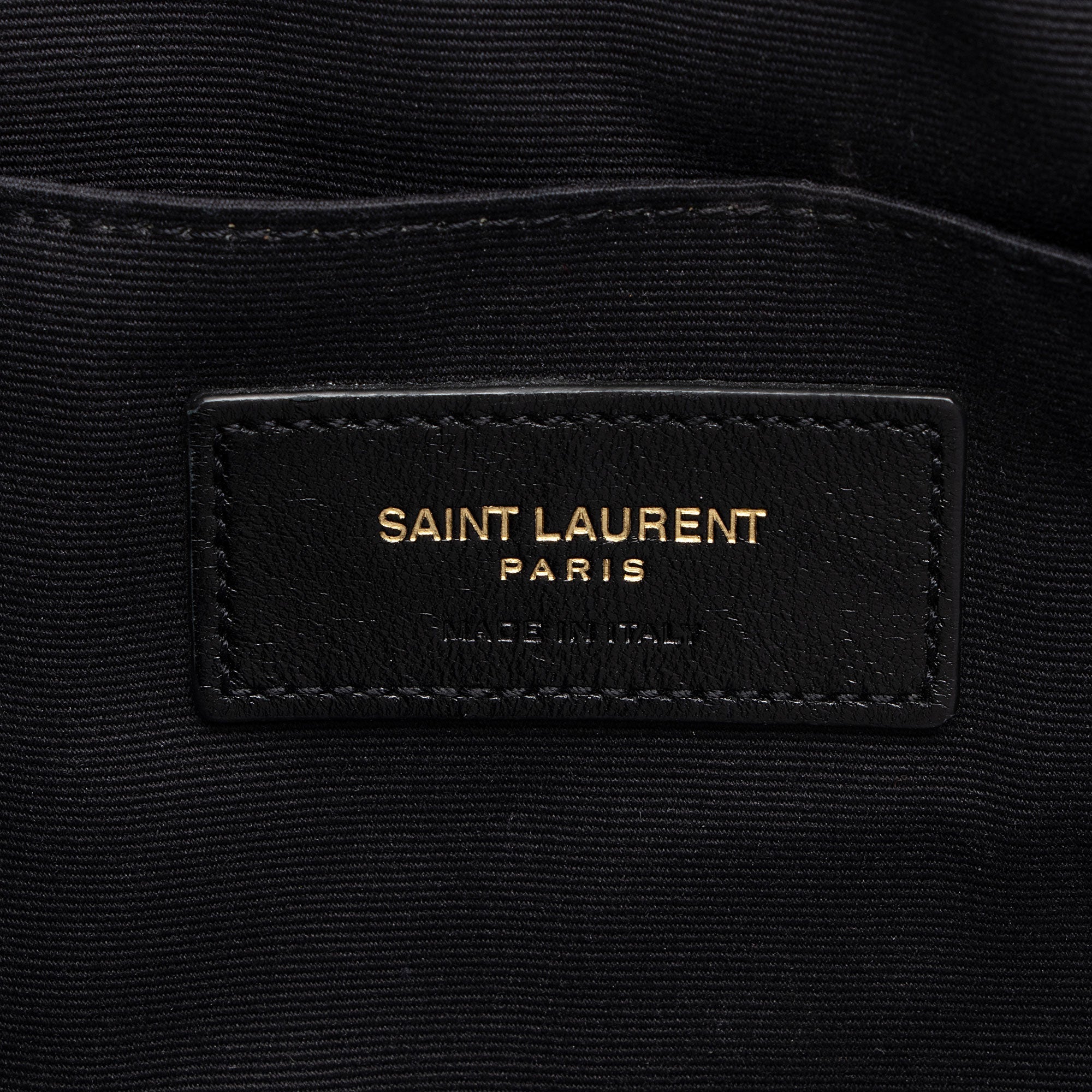 Saint Laurent Matelasse Calfskin Monogram Large Wristlet (SHF-Cxxp2w)