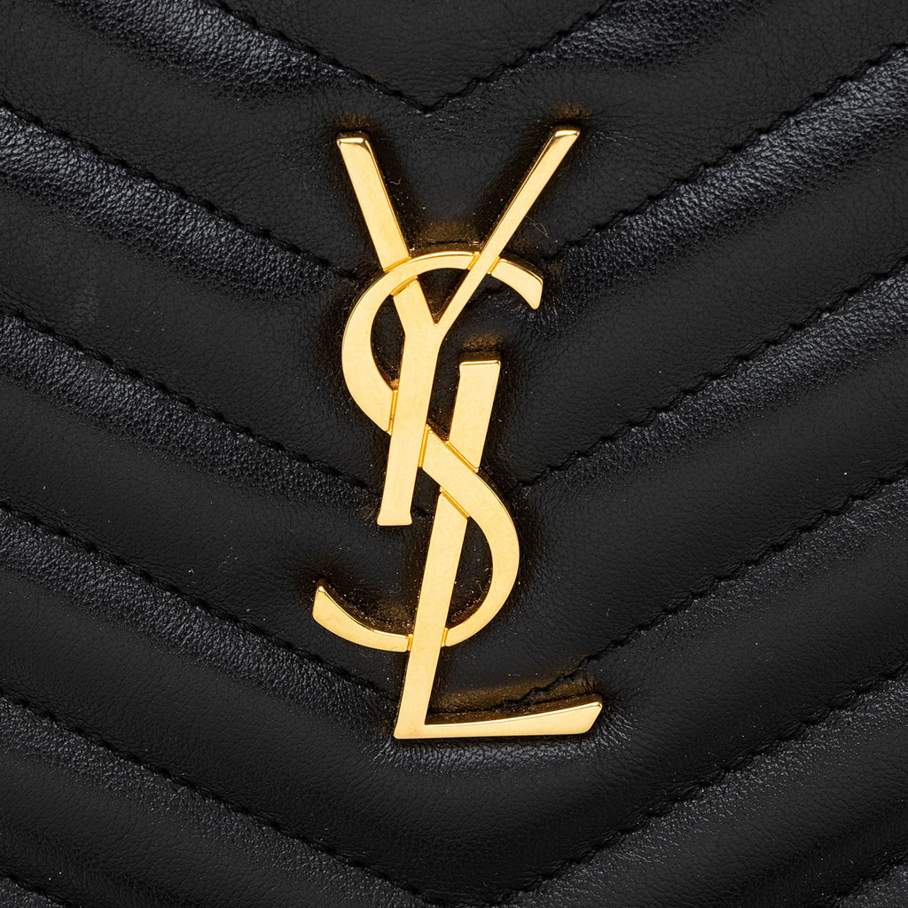 Saint Laurent Matelasse Calfskin Monogram Large Wristlet (SHF-J3F1B7)