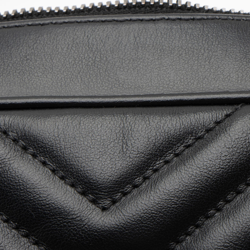 Saint Laurent Matelasse Calfskin Monogram Lou Camera Bag (SHF-rTeesm)
