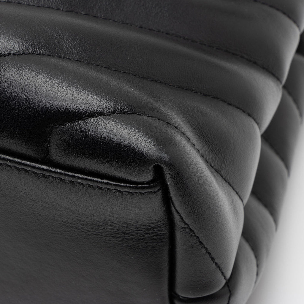 Saint Laurent Matelasse Calfskin Monogram LouLou Chain Medium Shoulder Bag (SHF-qrpSTt)