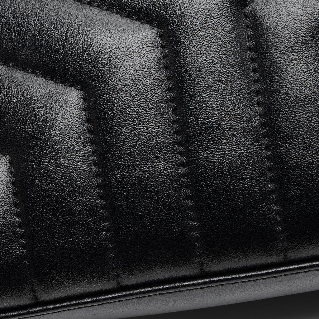 Saint Laurent Matelasse Calfskin Monogram LouLou Chain Small Crossbody (SHF-Q3tPOo)