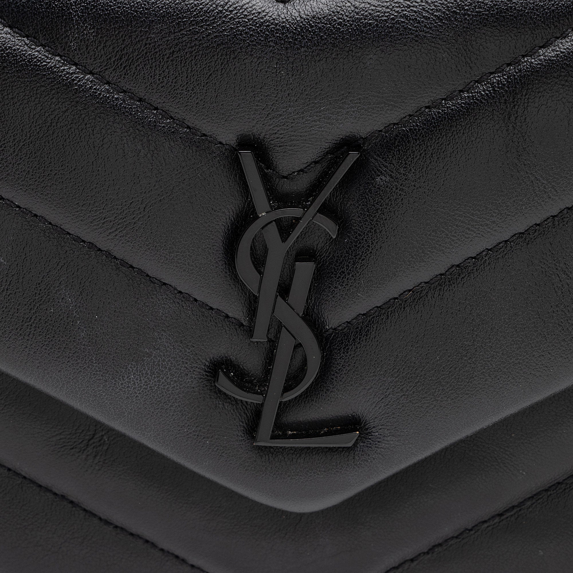 Saint Laurent Matelasse Calfskin Monogram LouLou Toy Crossbody (SHF-mABiaH)