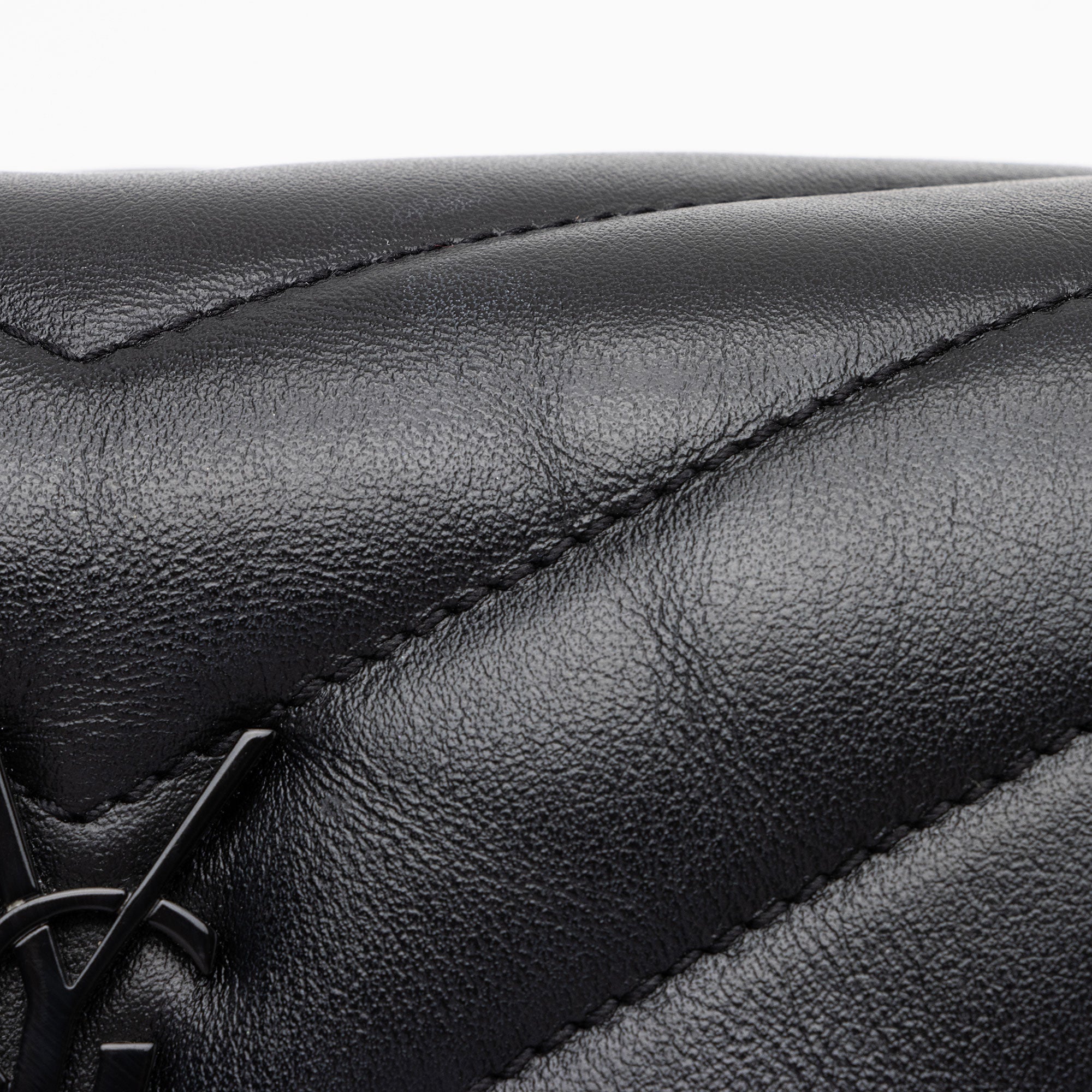 Saint Laurent Matelasse Calfskin Monogram LouLou Toy Crossbody (SHF-mABiaH)