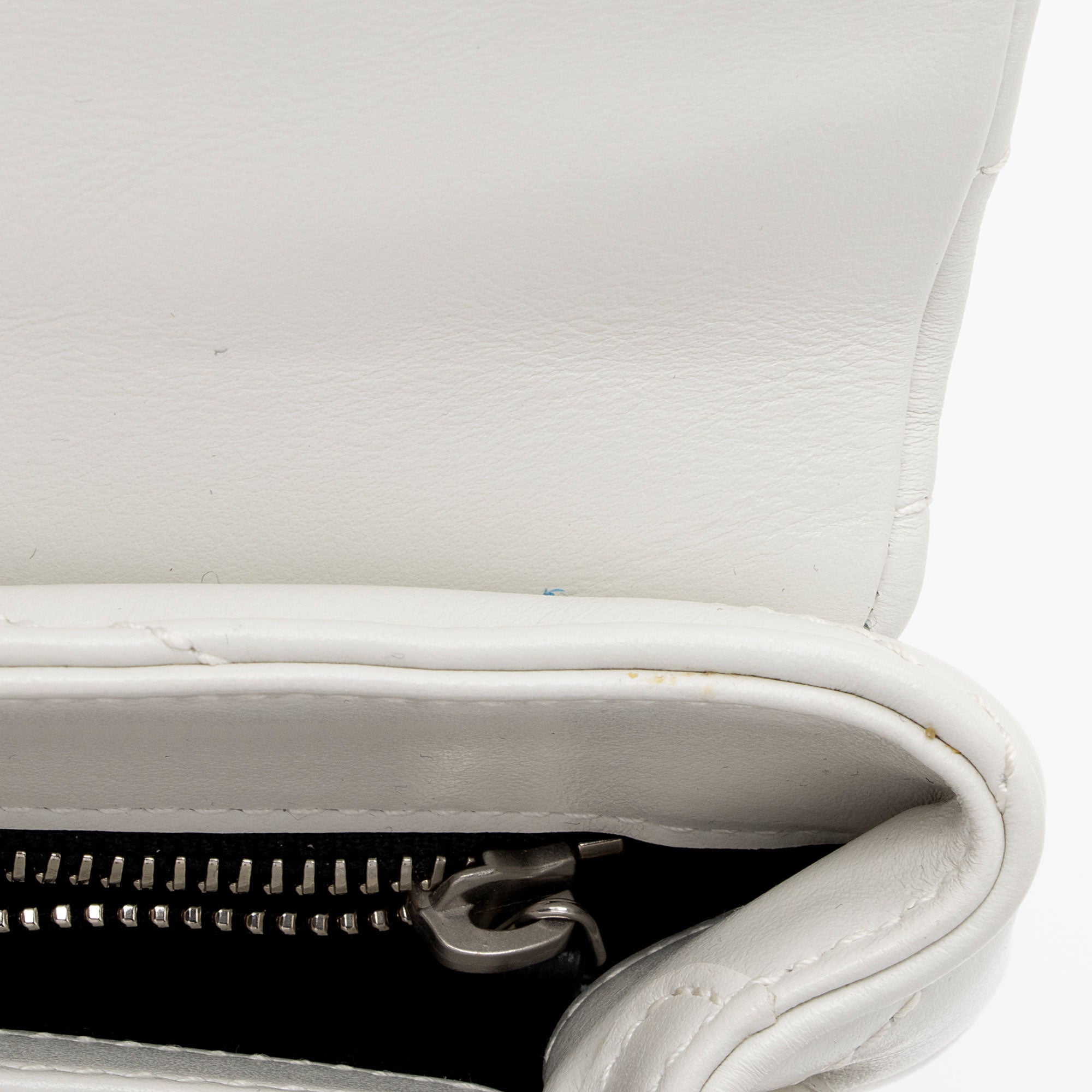 Saint Laurent Matelasse Calfskin Monogram LouLou Toy Crossbody Bag (SHF-iYanNR)