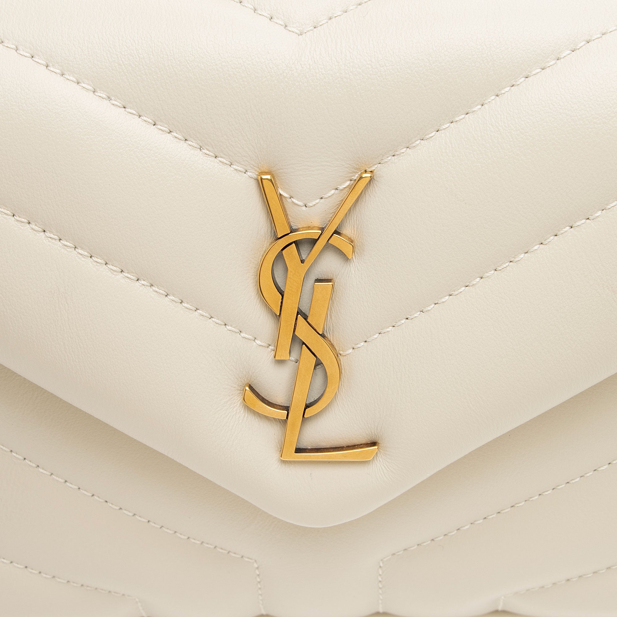 Saint Laurent Matelasse Calfskin Monogram LouLou Toy Crossbody (SHF-YCD9dJ)