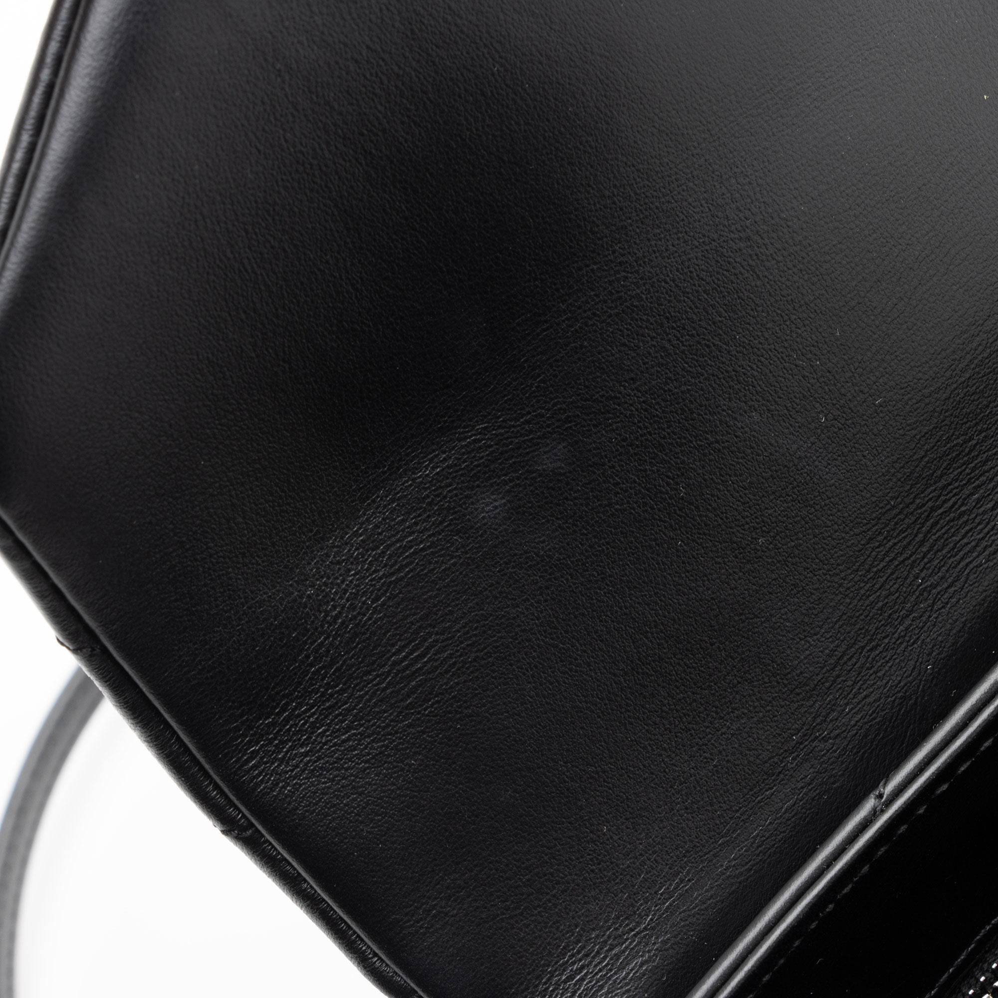 Saint Laurent Matelasse Calfskin Monogram LouLou Toy Crossbody (SHF-rRbE8j)