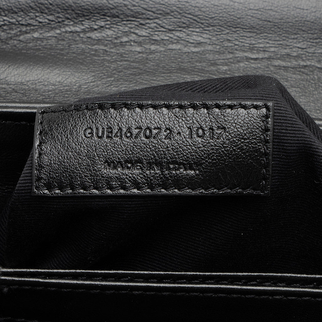 Saint Laurent Matelasse Calfskin Monogram LouLou Toy Crossbody (SHF-G6die7)
