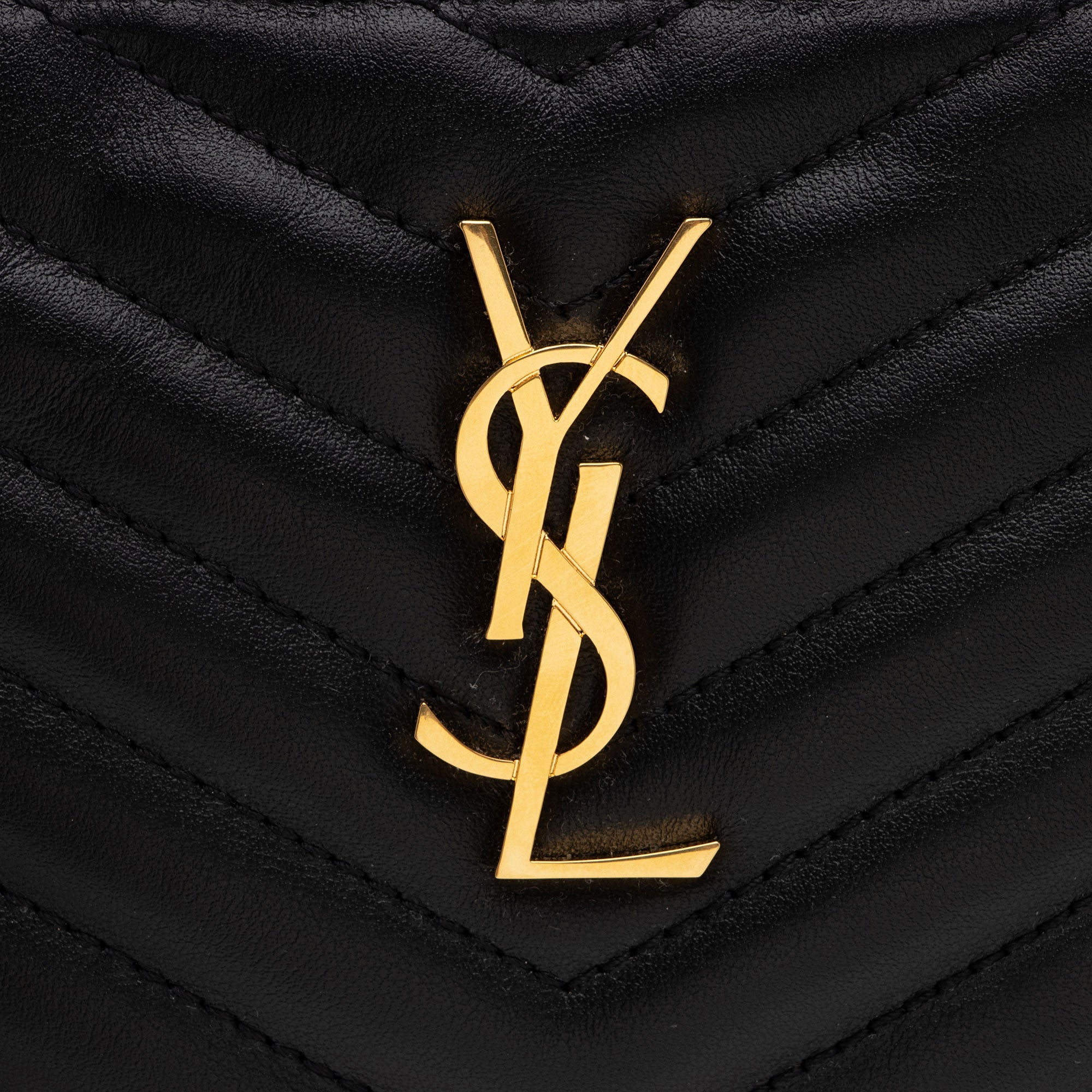 Saint Laurent Matelasse Calfskin Monogram Small Wristlet (SHF-I0dYH7)