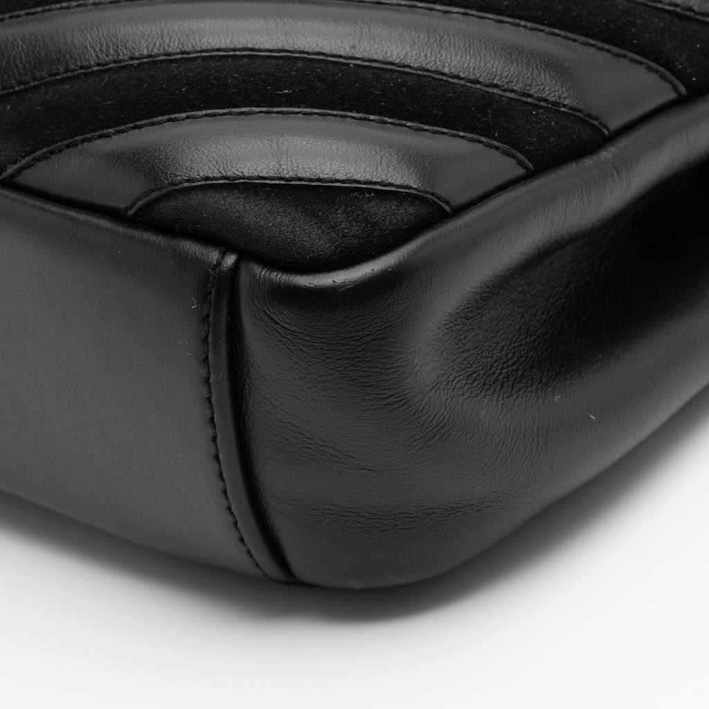 Saint Laurent Matelasse Calfskin Suede Monogram College Medium Shoulder Bag (SHF-UA4qfG)